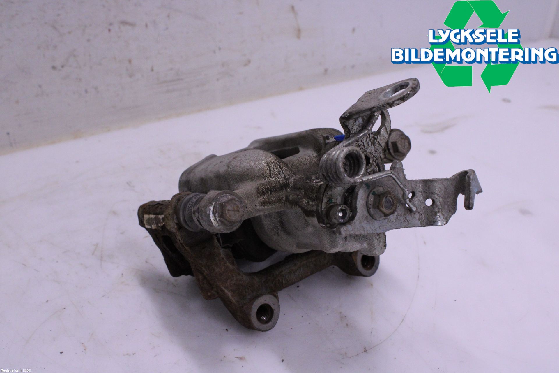 Skoda SUPERB 09-15 Bromsok Bak Höger