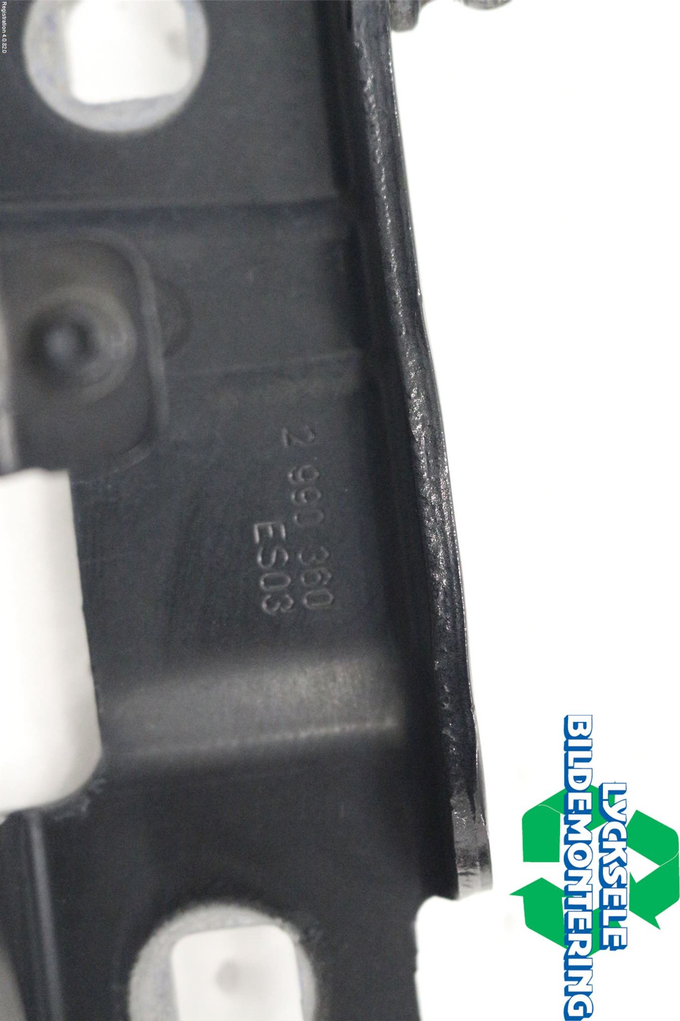 BMW X1 E84 10-15 Huvgångjärn