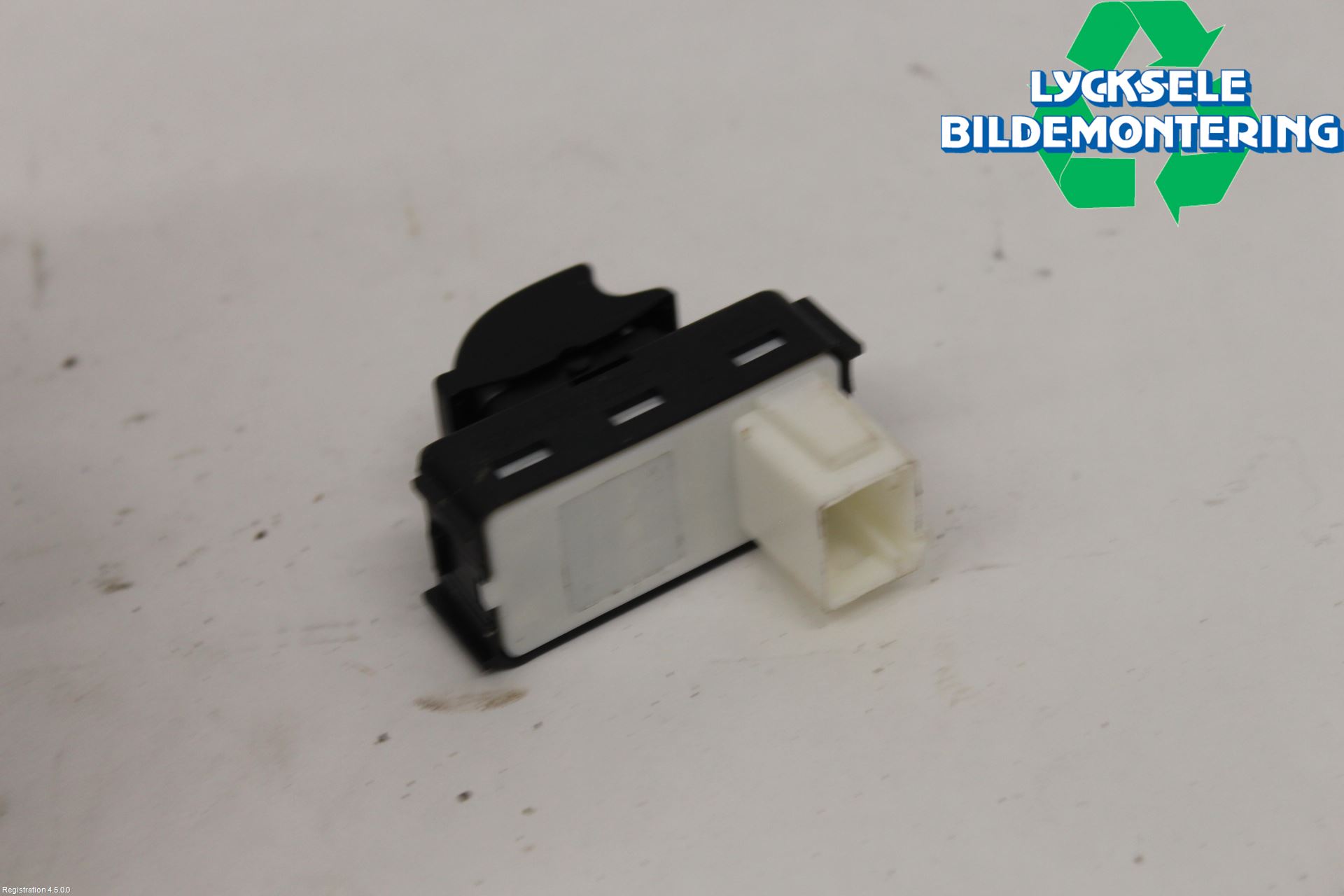 Peugeot 2008/E-2008 20- Strömställare Elhiss