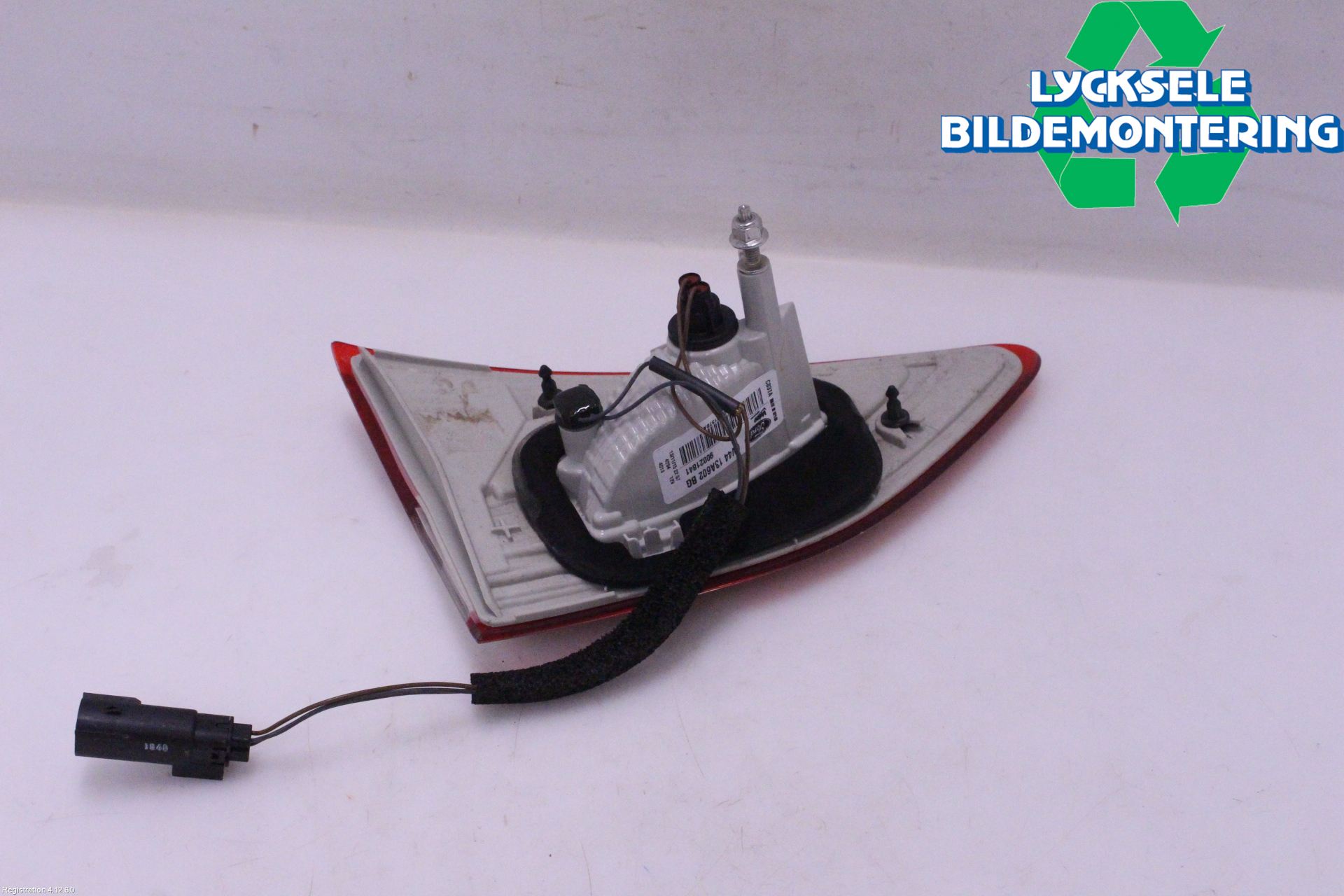 Ford KUGA 13-16 Bakljus Lucka Hö