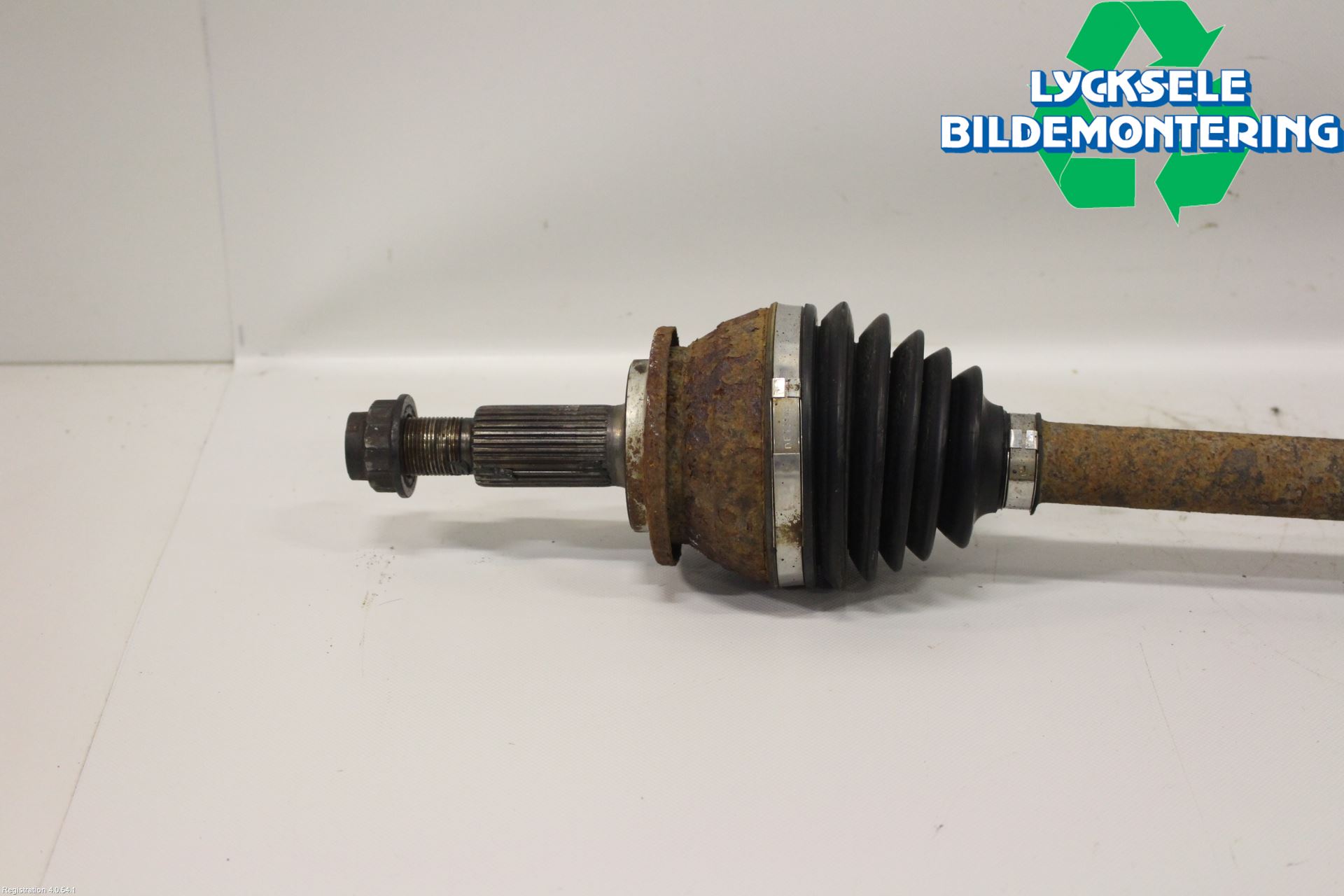 Toyota RAV 4 06-12 Drivaxel Fram Vänster