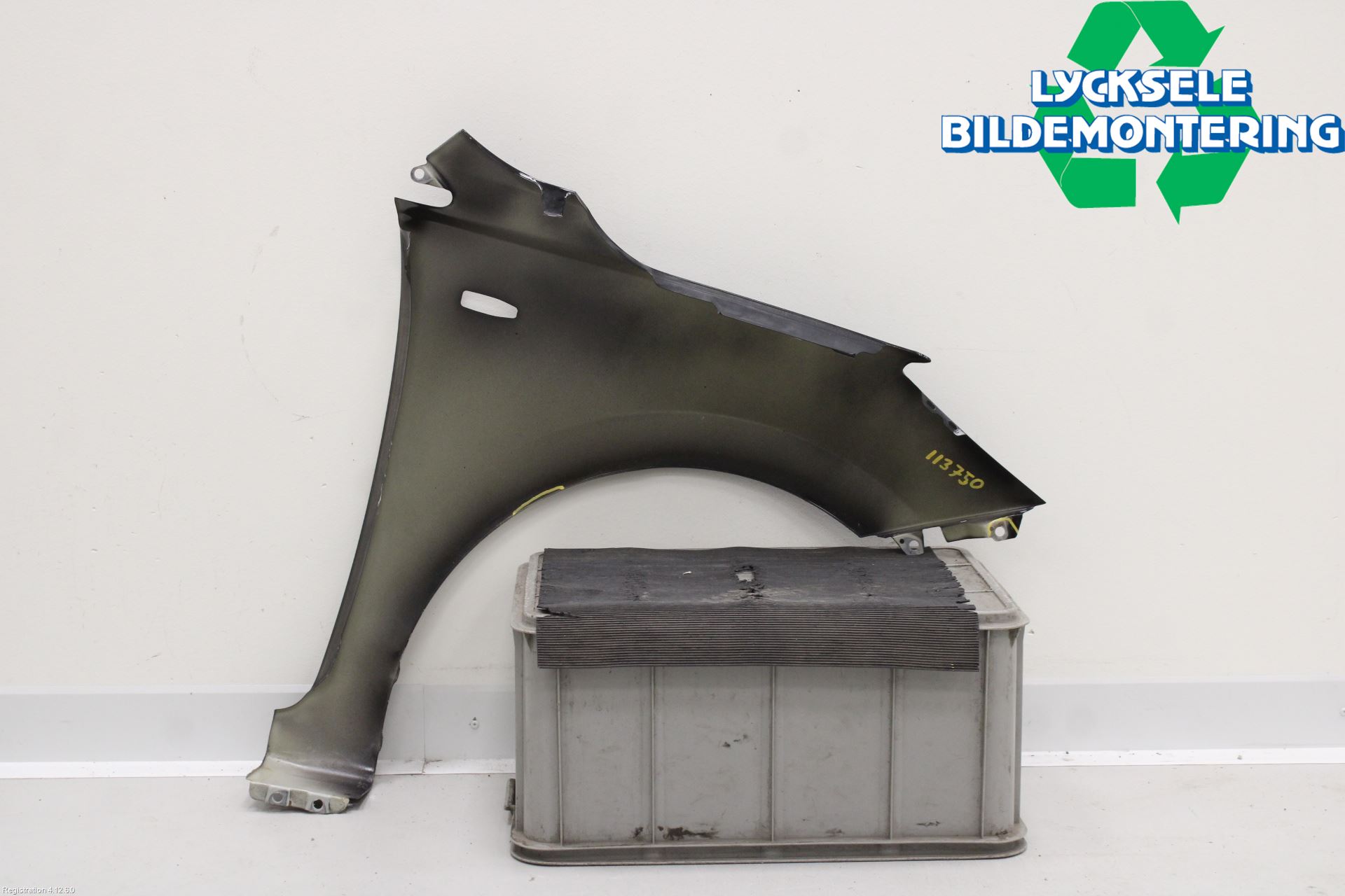 Kia RIO 17- Skärm Fram Vänster