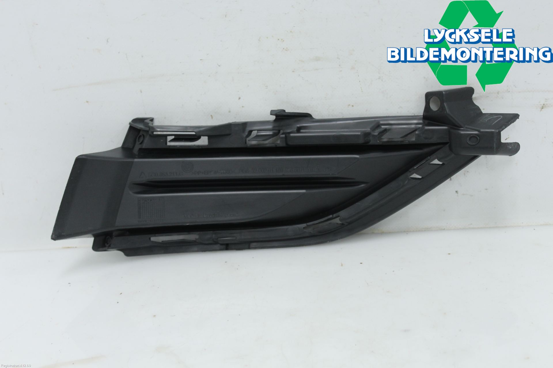 Volkswagen VW GOLF / E-GOLF VII 13-20 Grilldel Vänster