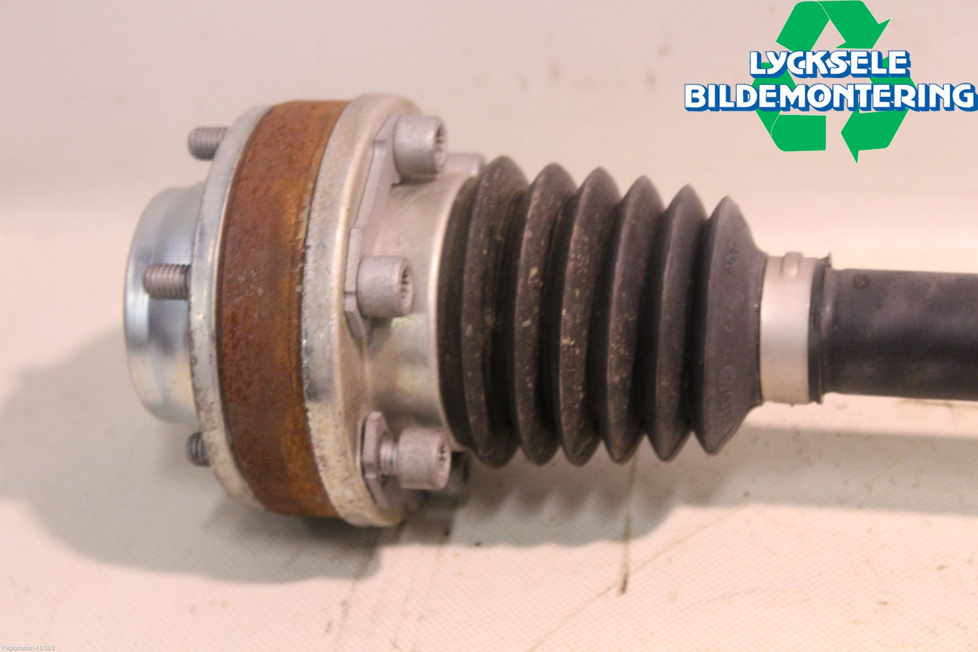 Seat TARRACO 19- Drivaxel Bak Höger