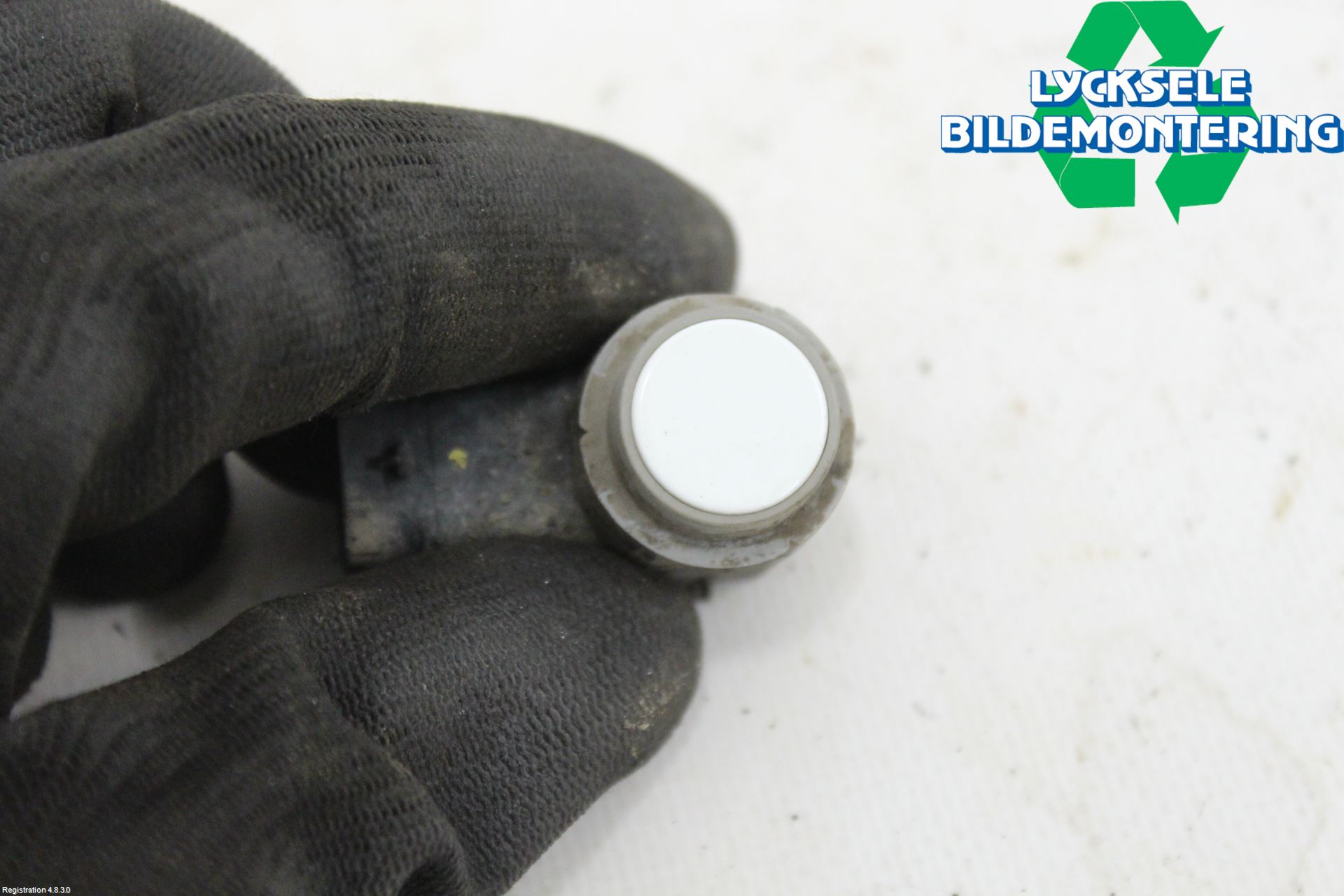 Audi A6 ALLROAD 12-18 Parkeringshjälp Backsensor