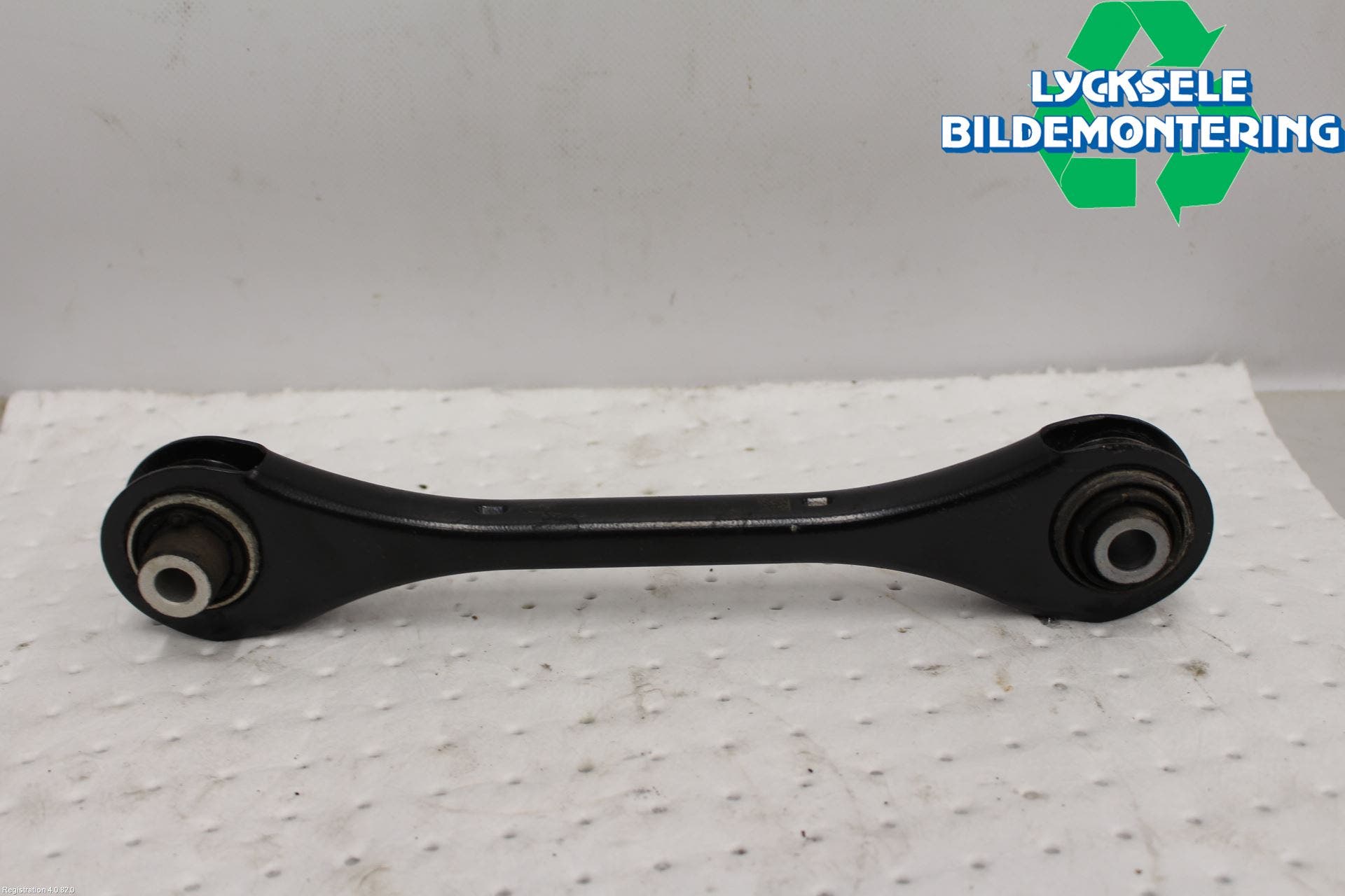 Audi A3/S3 8Y 21- Bärarm Bak Vä-Hö