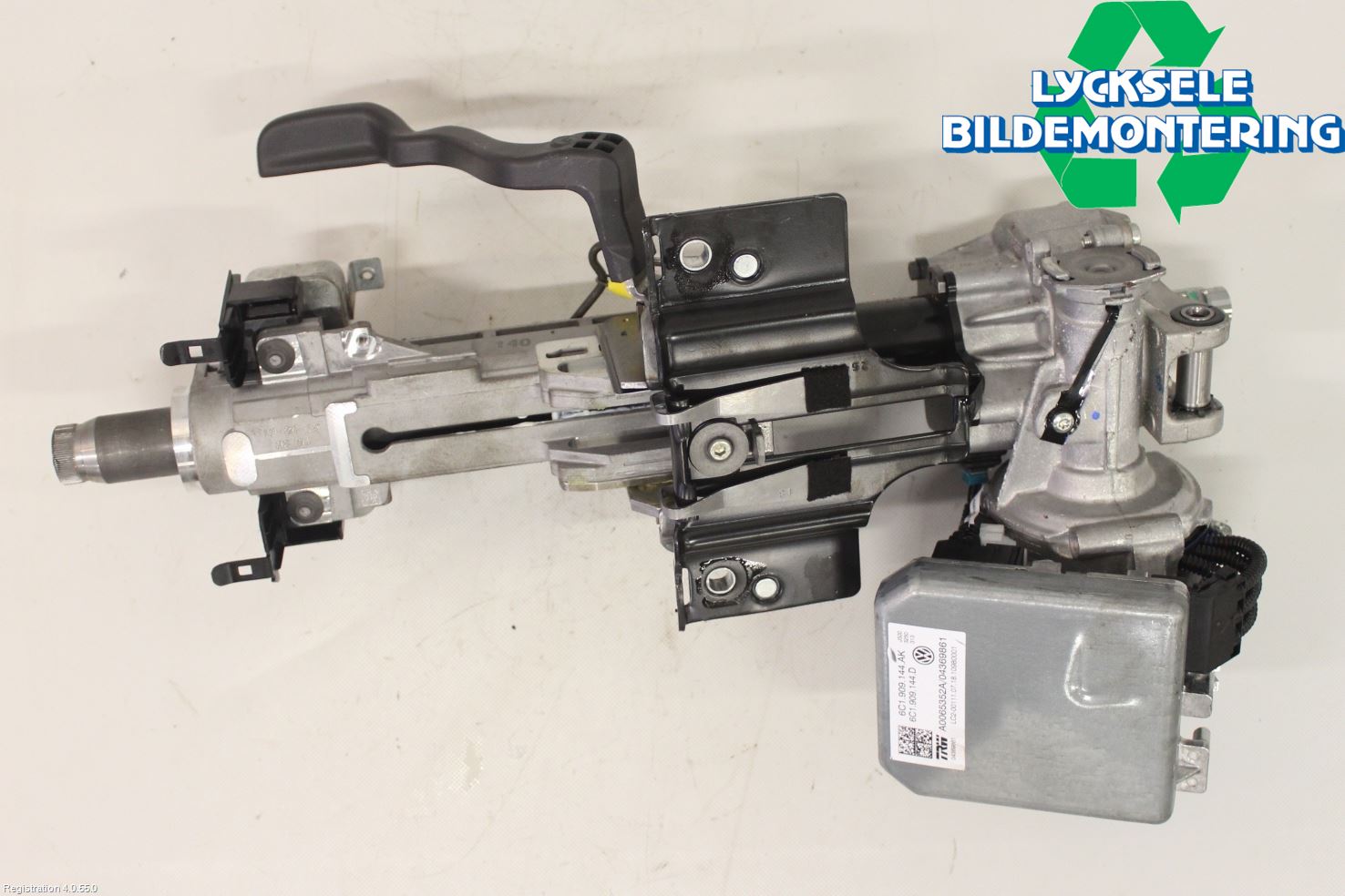 Skoda FABIA 15-21 Rattaxelagg Med Inb Servo