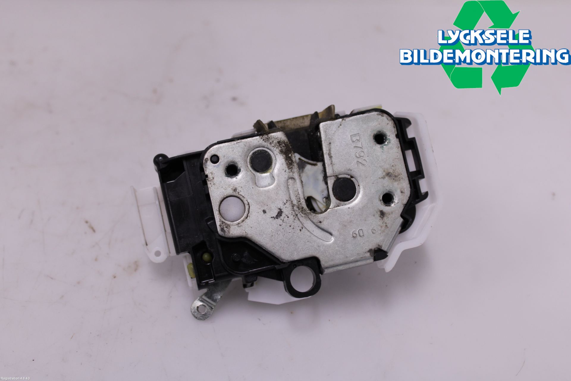 Opel COMBO D 12-18 Låskista-Dörrlås