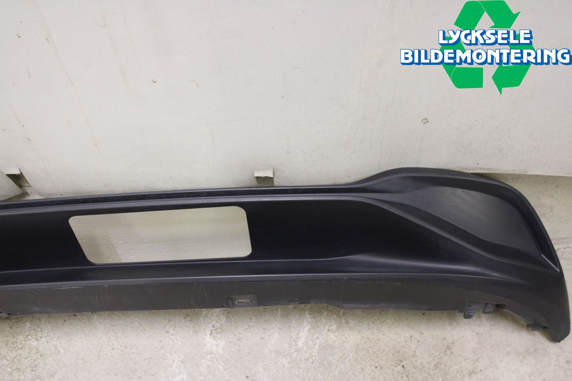 Volkswagen VW GOLF / E-GOLF VIII 20- Spoiler Bak