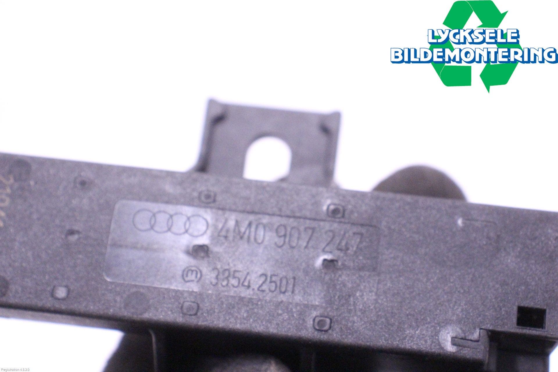 Audi A6 F2/C8 19- Antenn