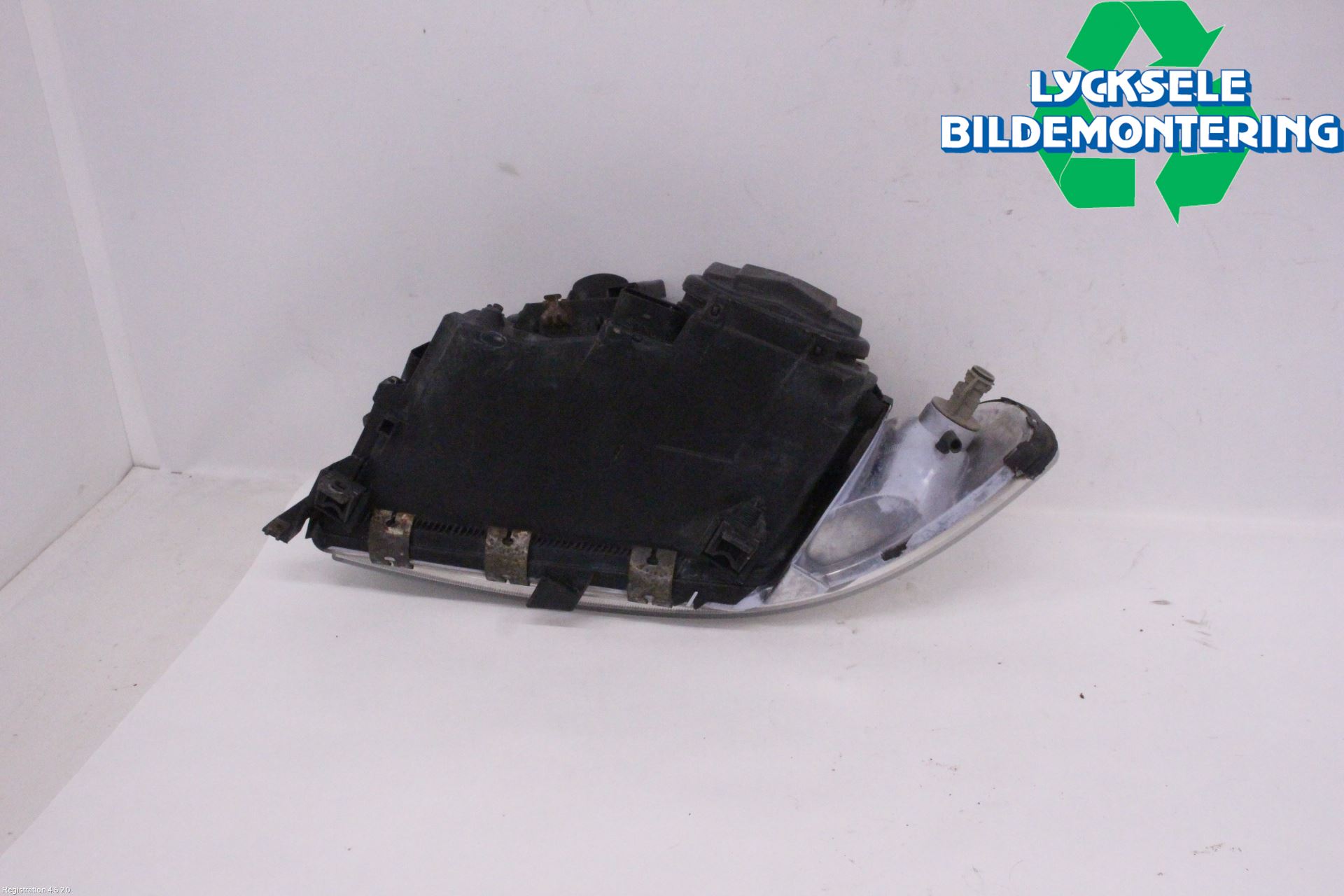 Audi A8/S8 4D 94-02 Strålkastare Höger