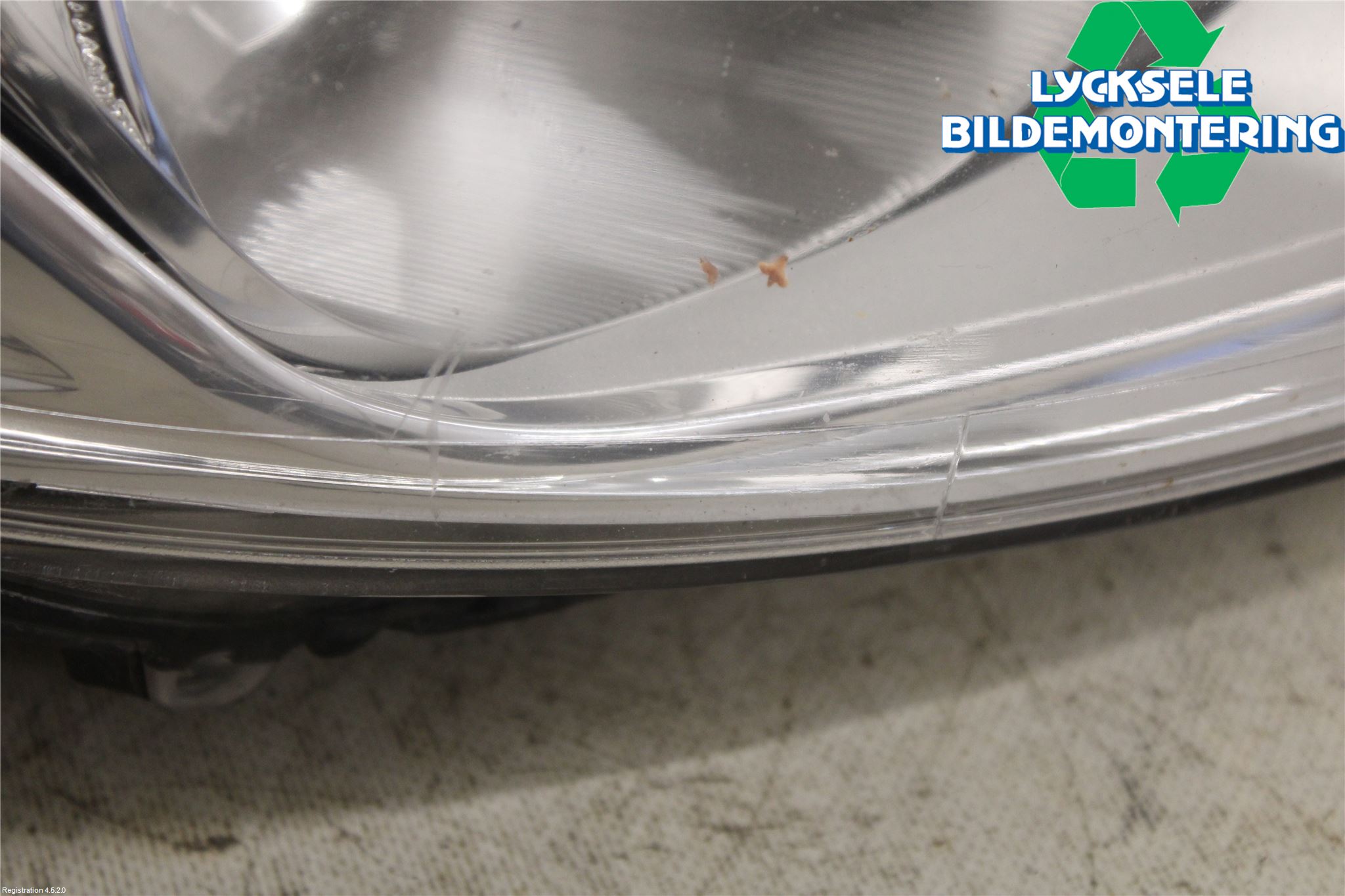 Ford FOCUS 11-14 Strålkastare Höger