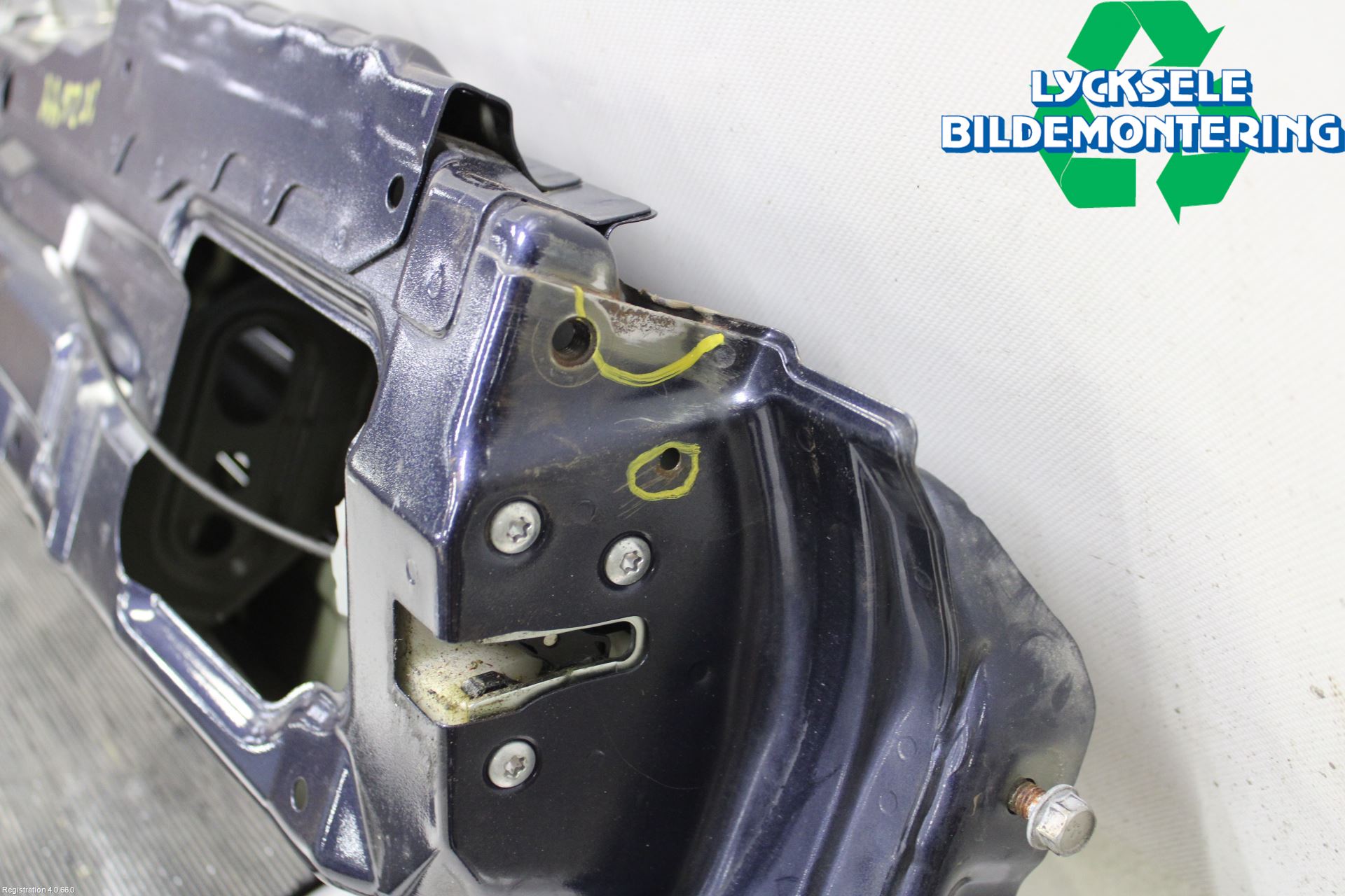 Mitsubishi OUTLANDER 07-12 Baklucka Nedre