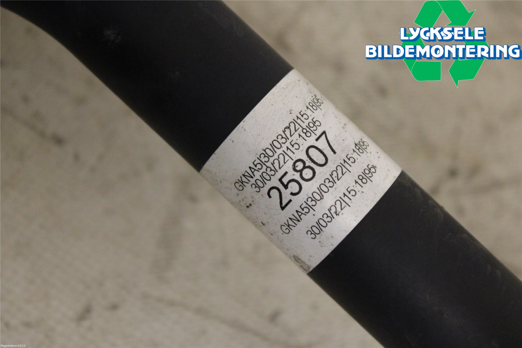 Volkswagen VW TRANSP/CARAVELLE (T5) 04-15 Drivaxel Fram Vänster