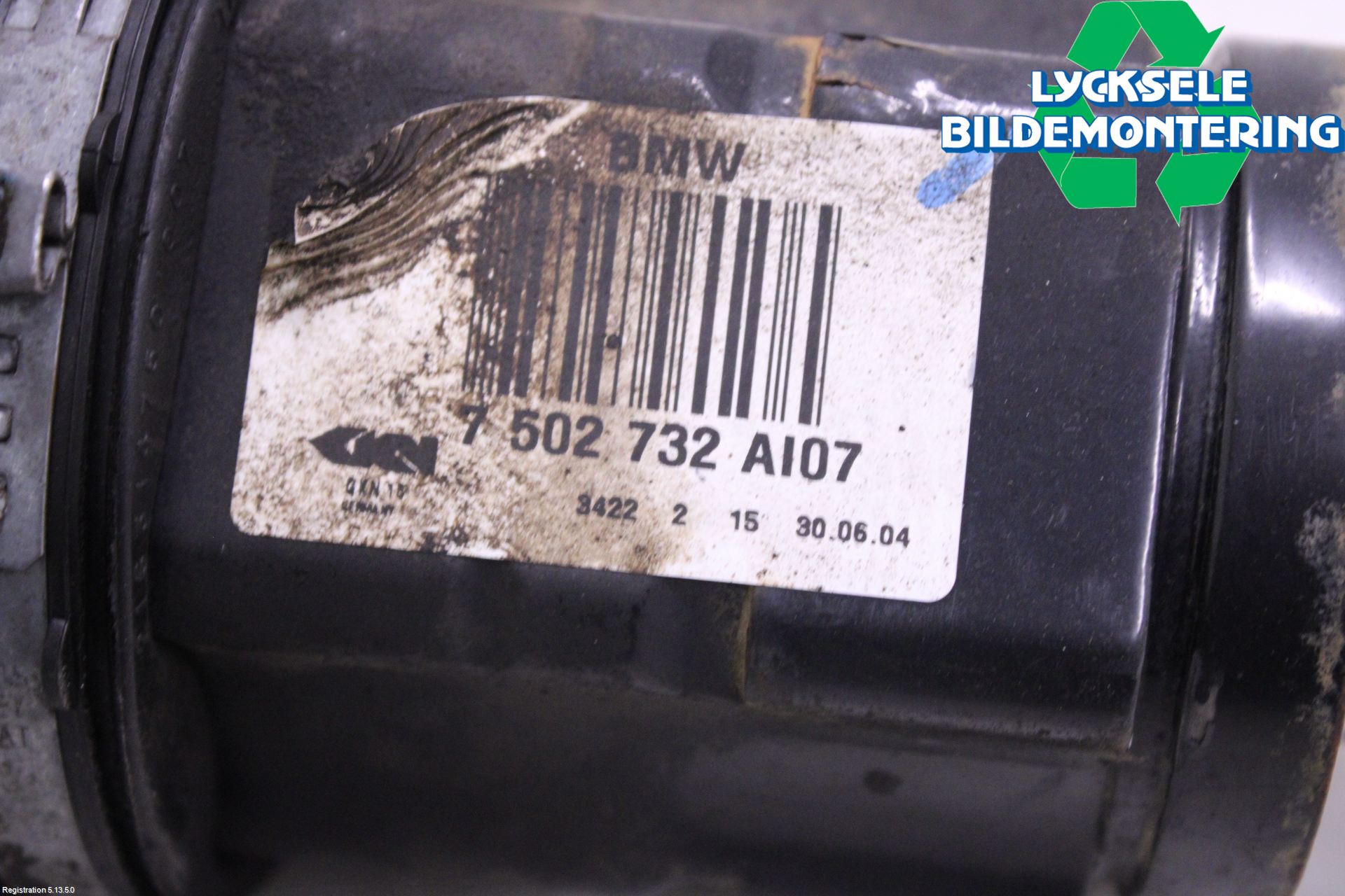 BMW 3 E46      98-05 Drivaxel Fram Höger