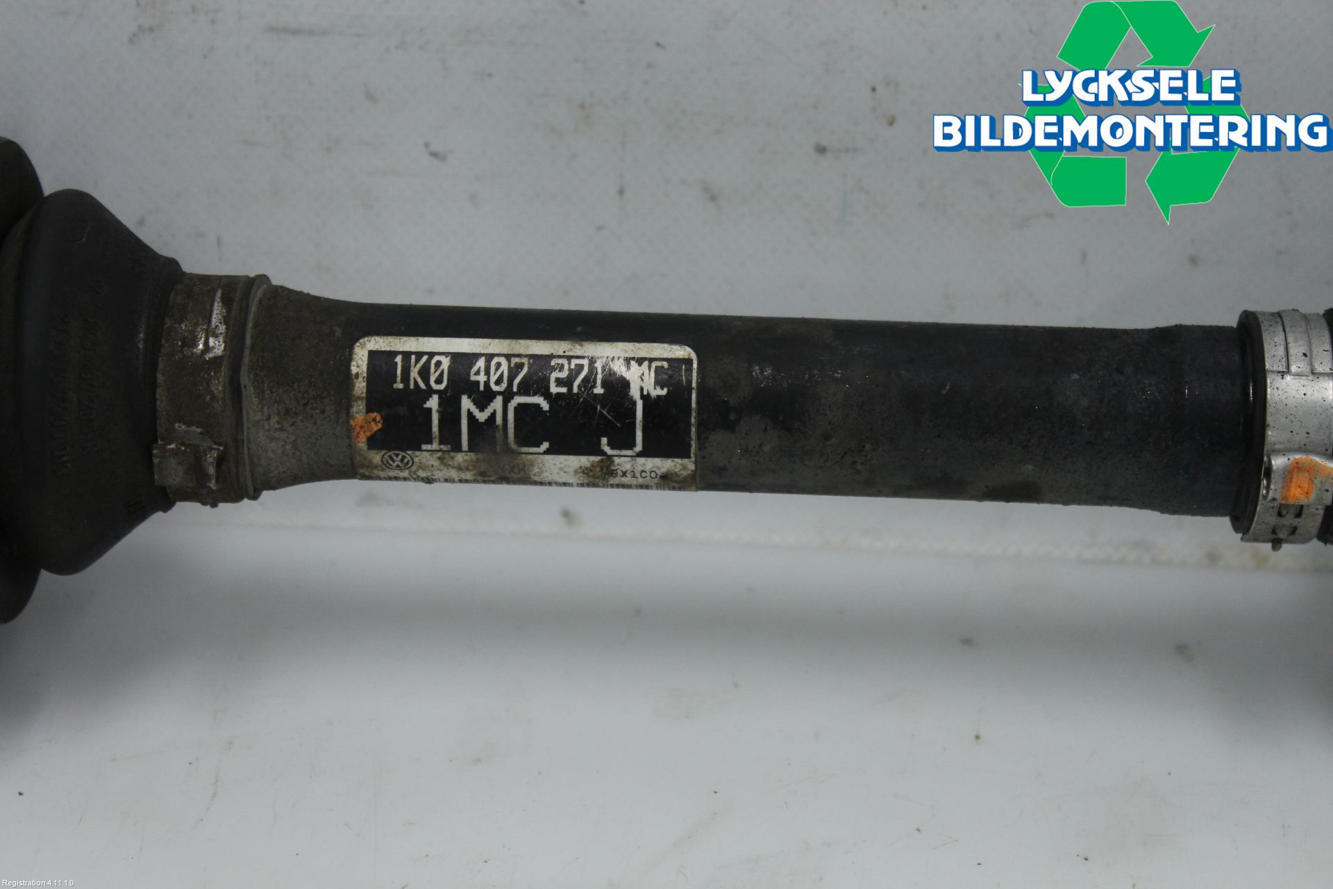 Volkswagen VW GOLF VI 09-13 Drivaxel Fram Vänster