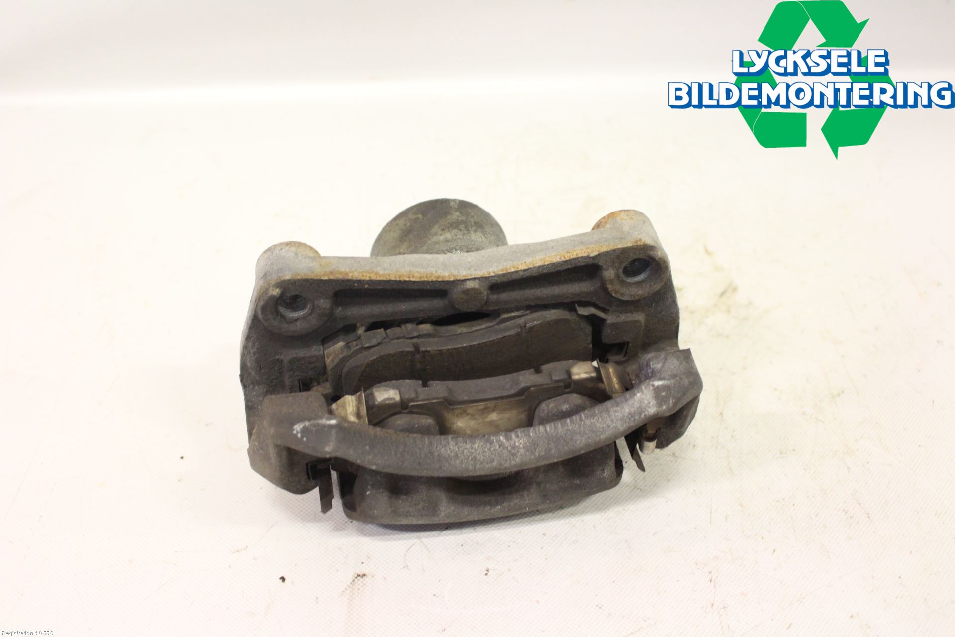 Nissan JUKE 10-14 Bromsok Fram Höger