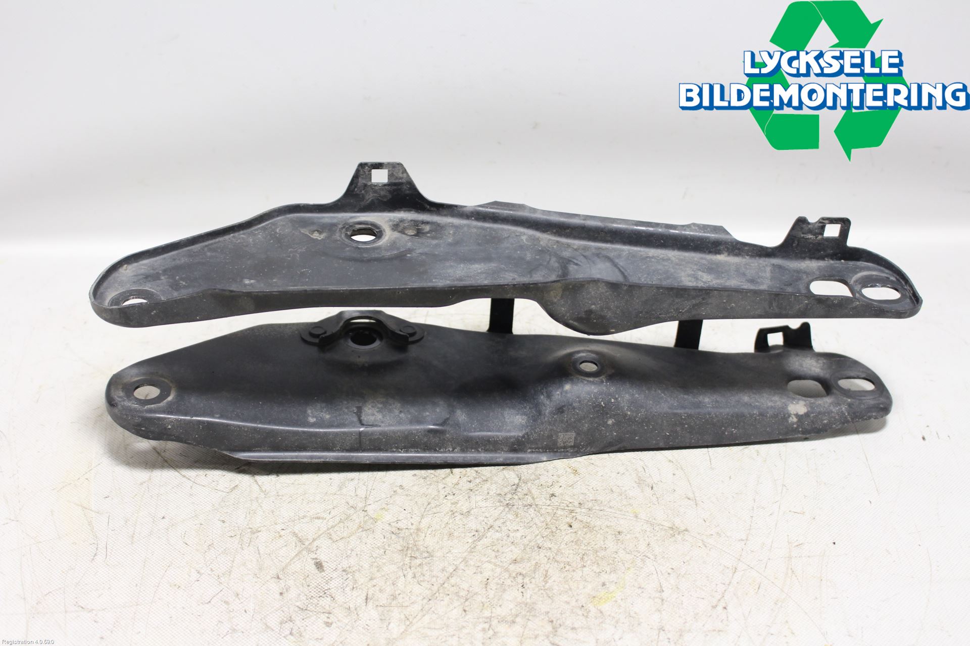 BMW 5 G30/G31/F90 17-23 Bärarm Bak Vänster