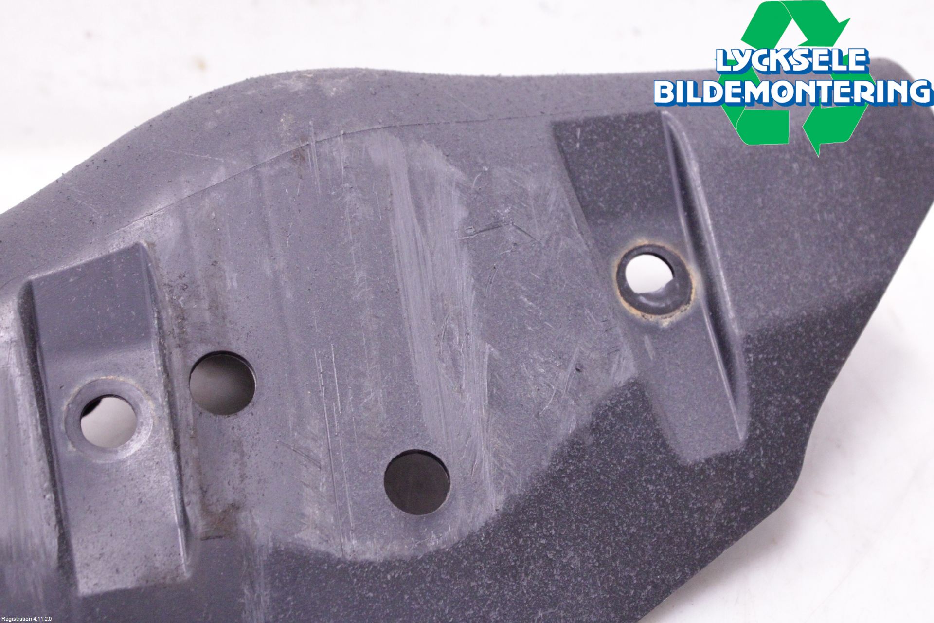 Volkswagen VW GOLF / E-GOLF VIII 20- Stänkskydd