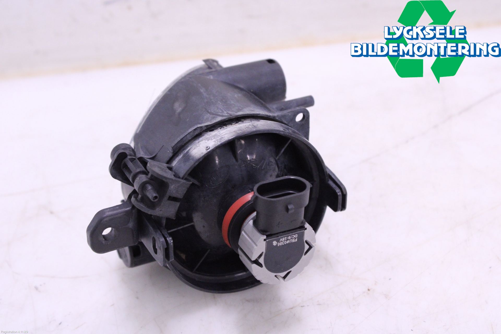 Volvo V70 08-13 Dimljus-Varselljus Fram