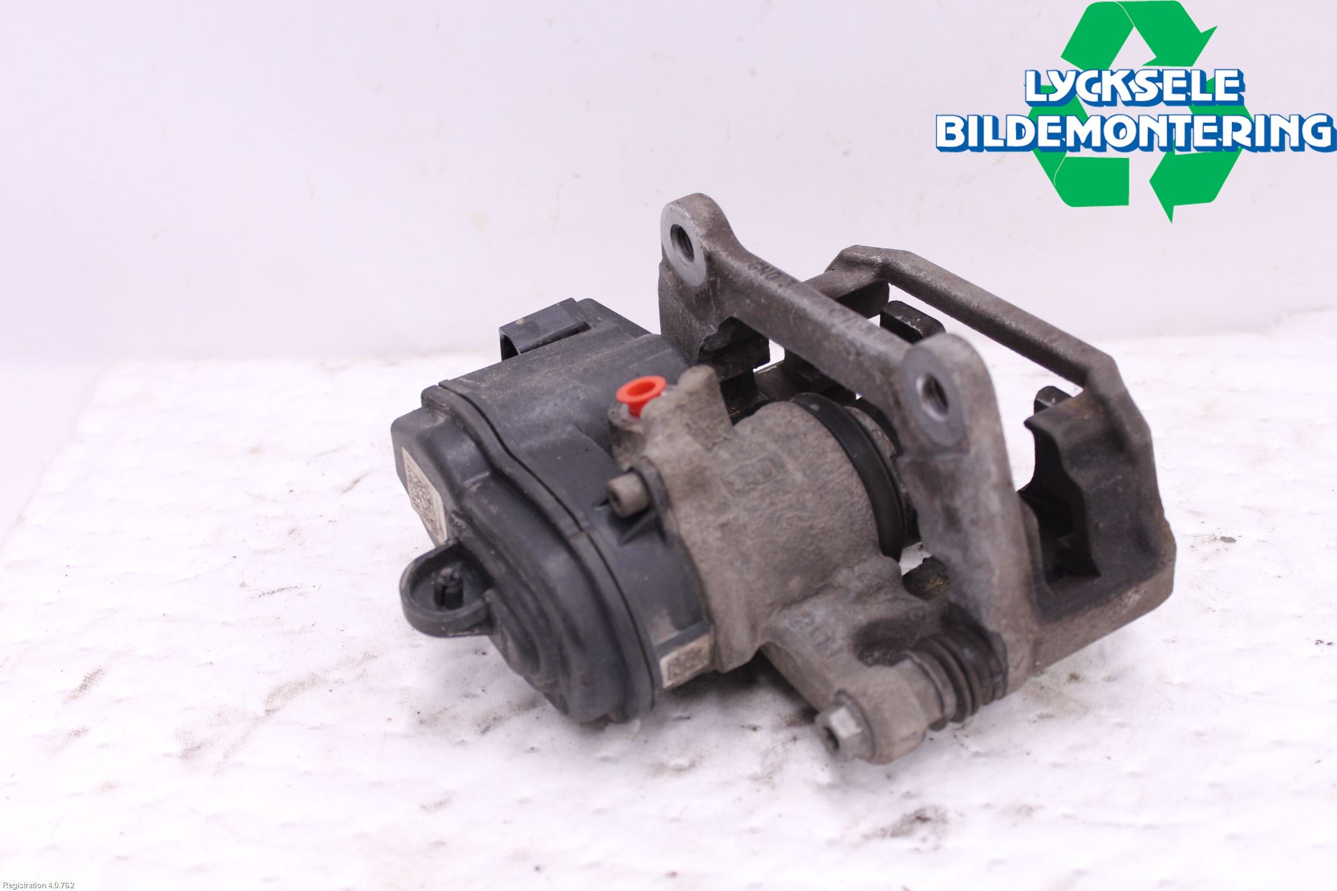 Audi A6 F2/C8 19- Bromsok Bak Höger