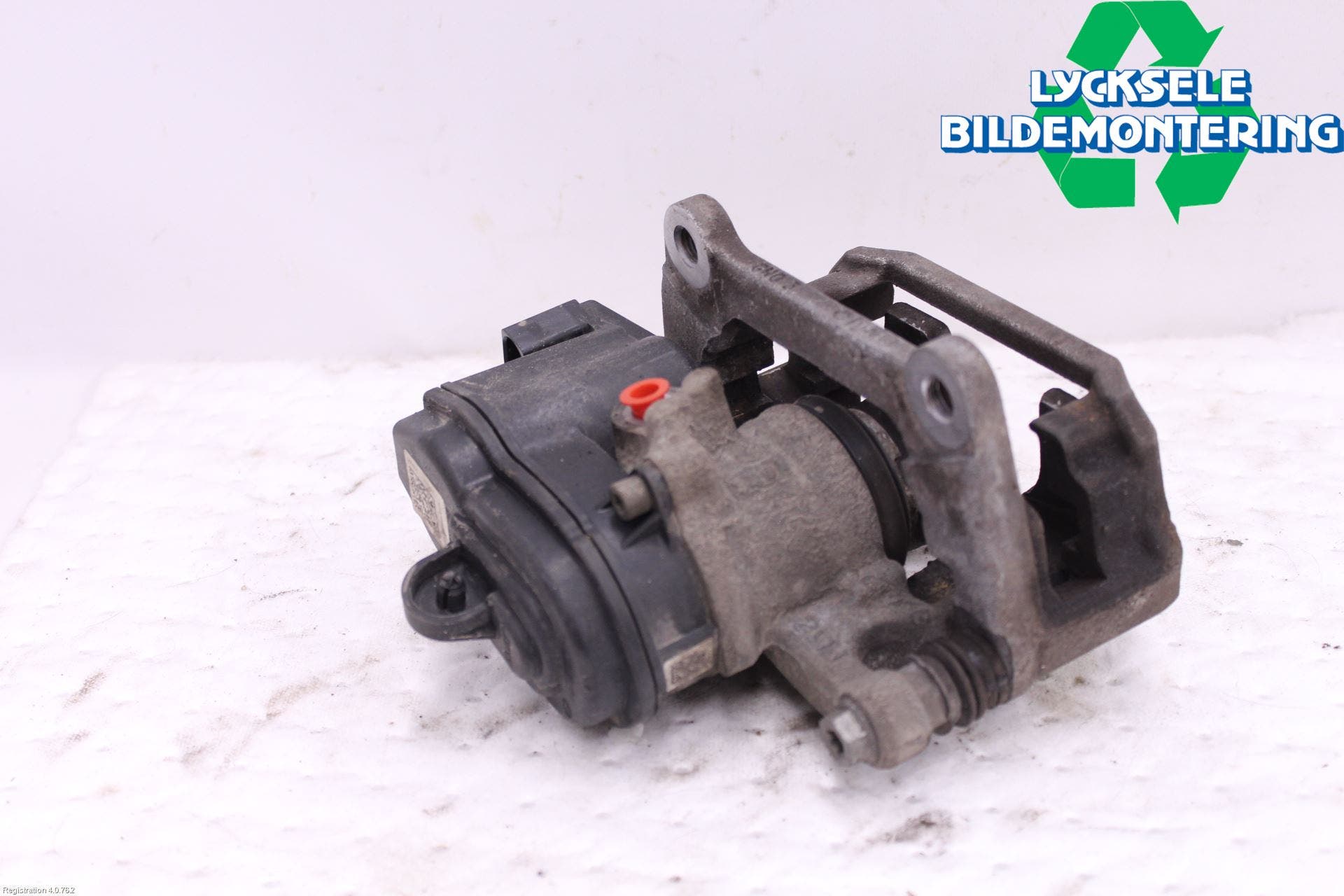 Audi A6 F2/C8 19- Bromsok Bak Höger