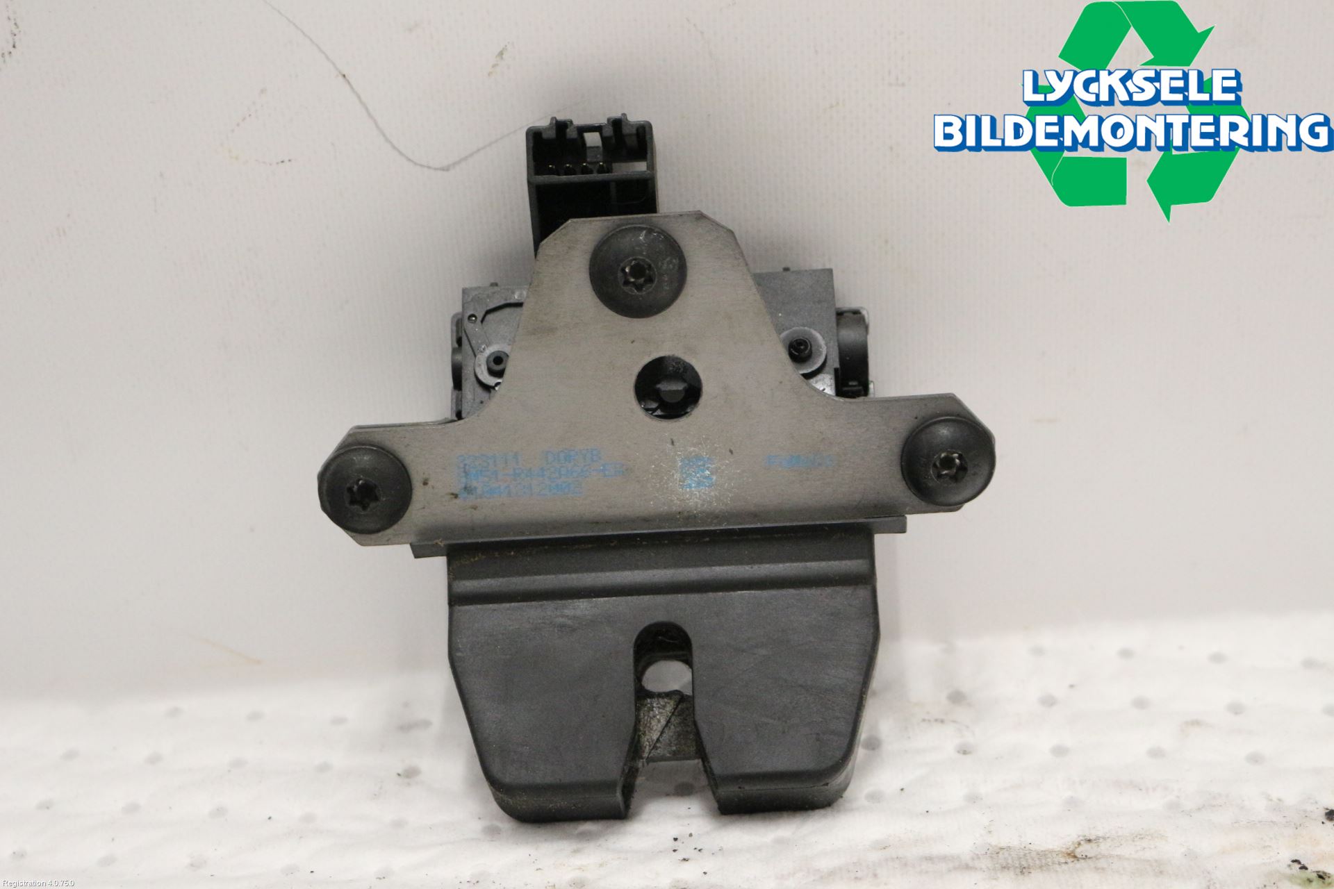 Ford KUGA 08-12 Låskista Baklucka