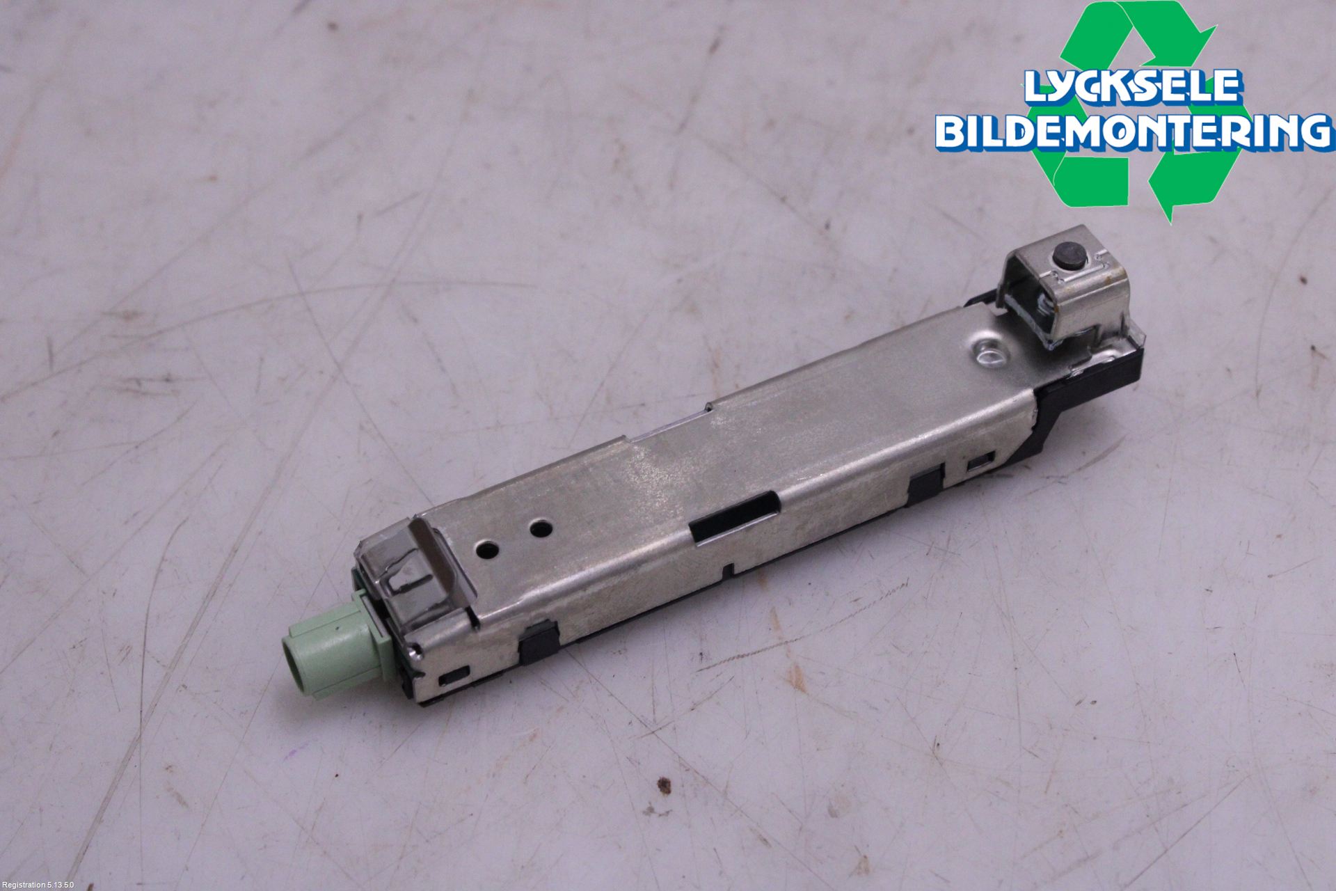 Volkswagen VW GOLF / E-GOLF VIII 20- Antennförstärkare