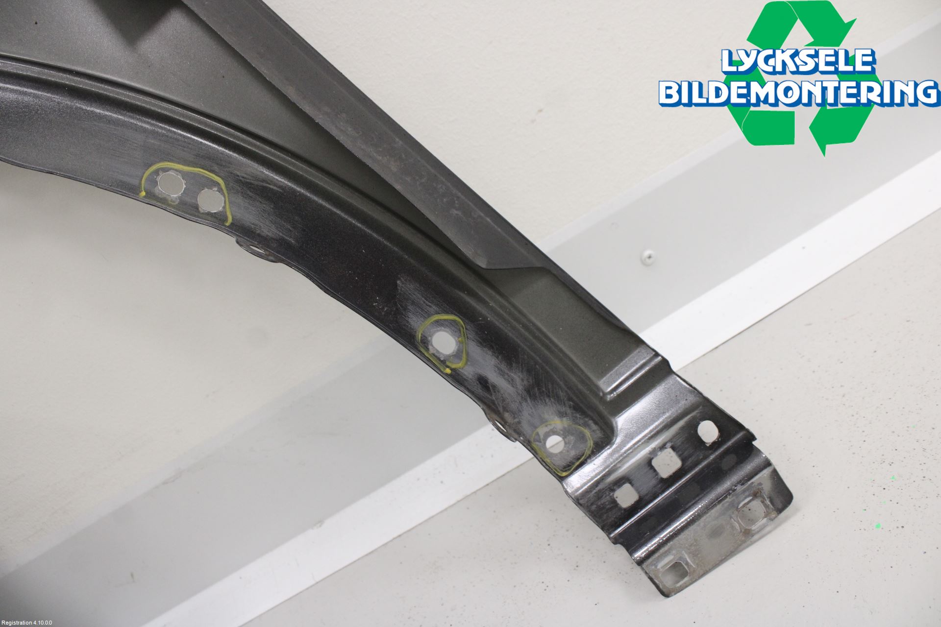 Ford KUGA/KUGA PHEZ/FHEV 20- Skärm Fram Höger