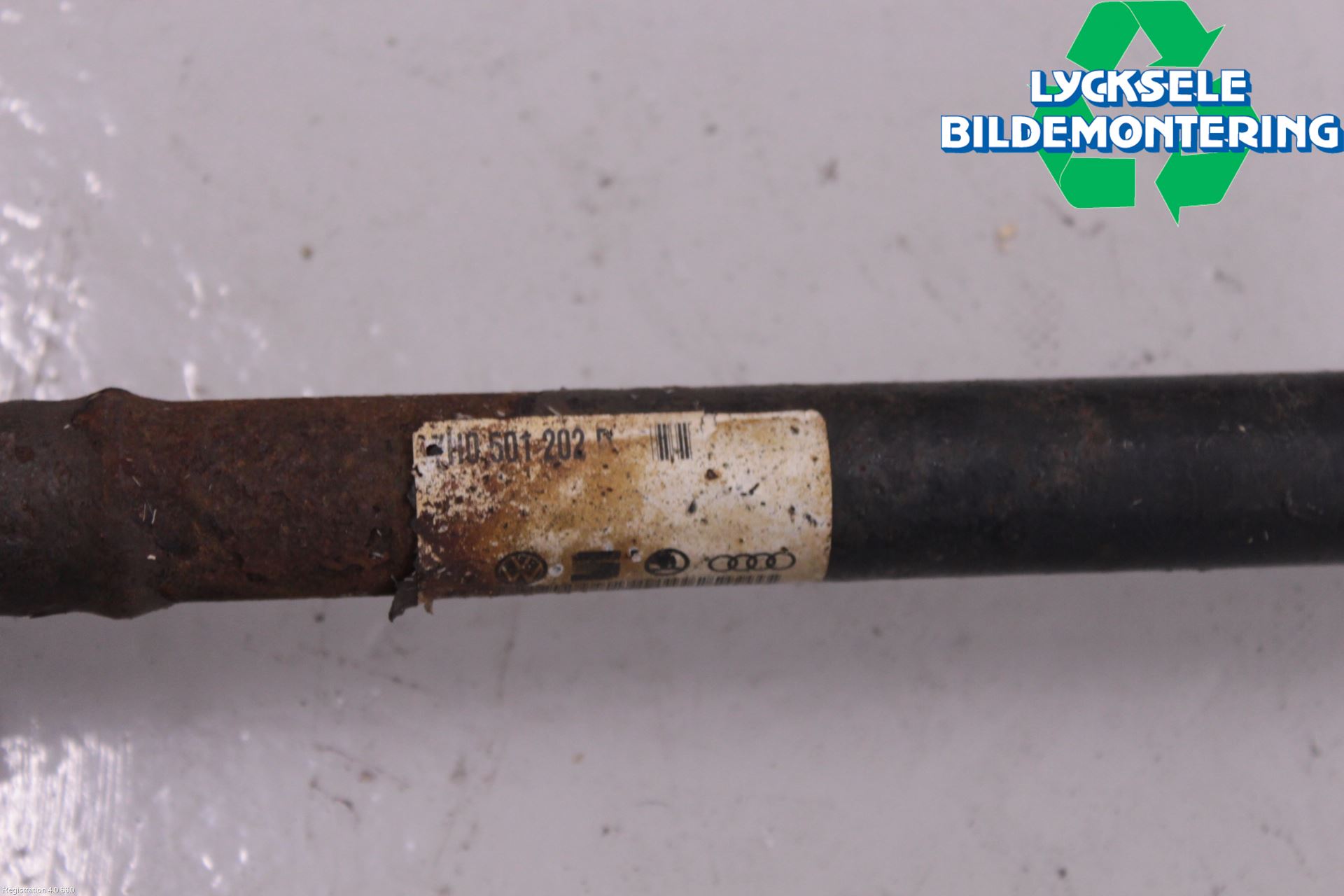 Volkswagen VW TRANSP/CARAVELLE (T5) 04-15 Drivaxel Bak Höger