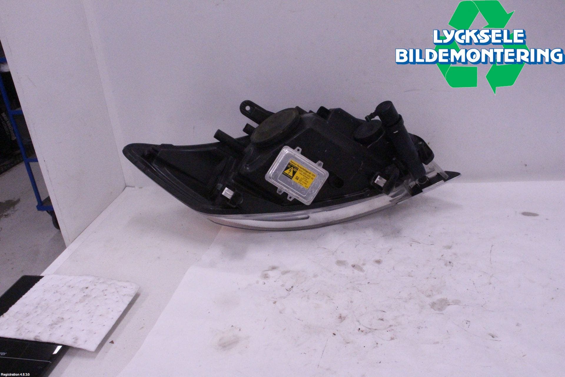 Ford KUGA 08-12 Strålkastare Vänster