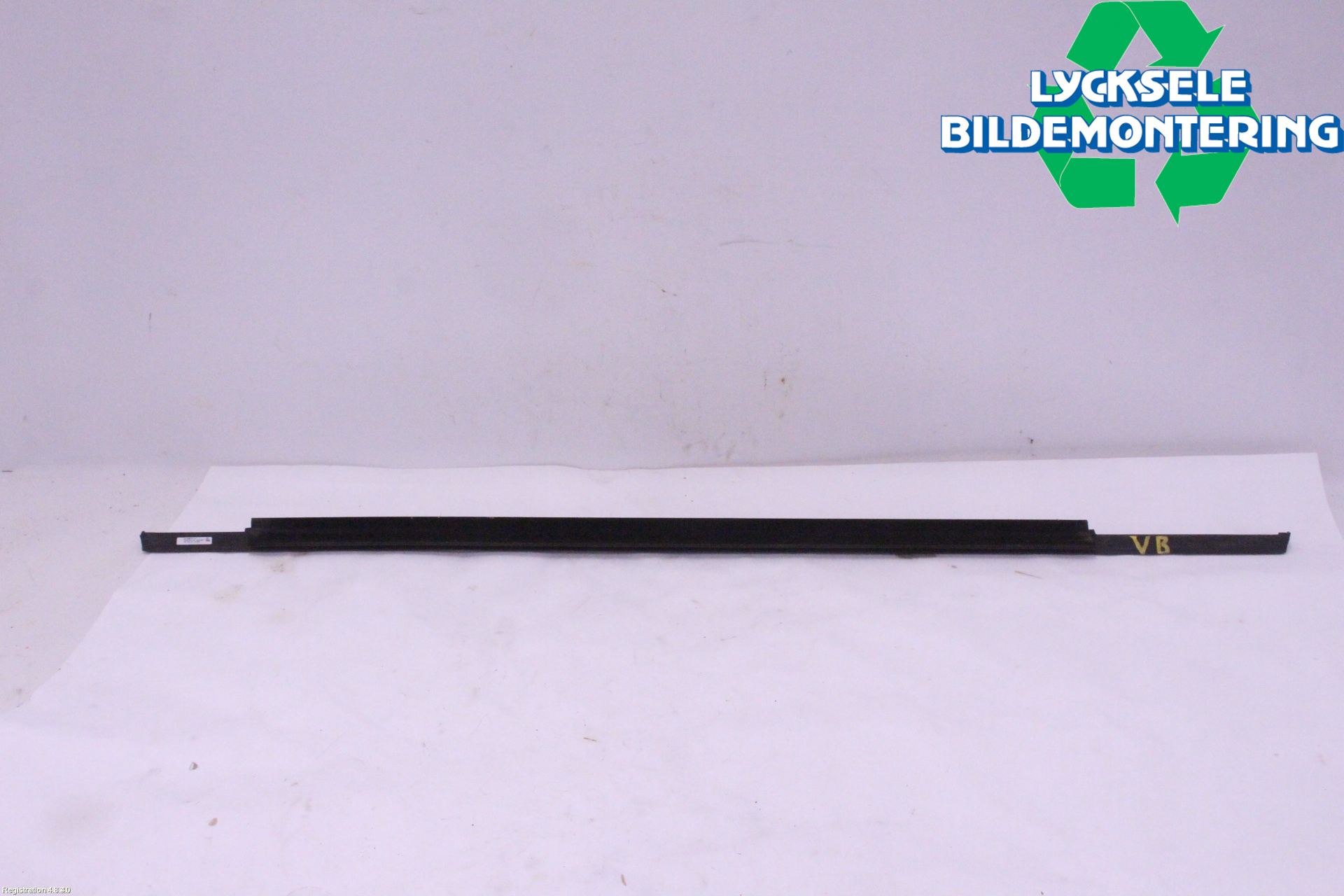 Audi A6 F2/C8 19- Dörr Dekorlist Bak Vä