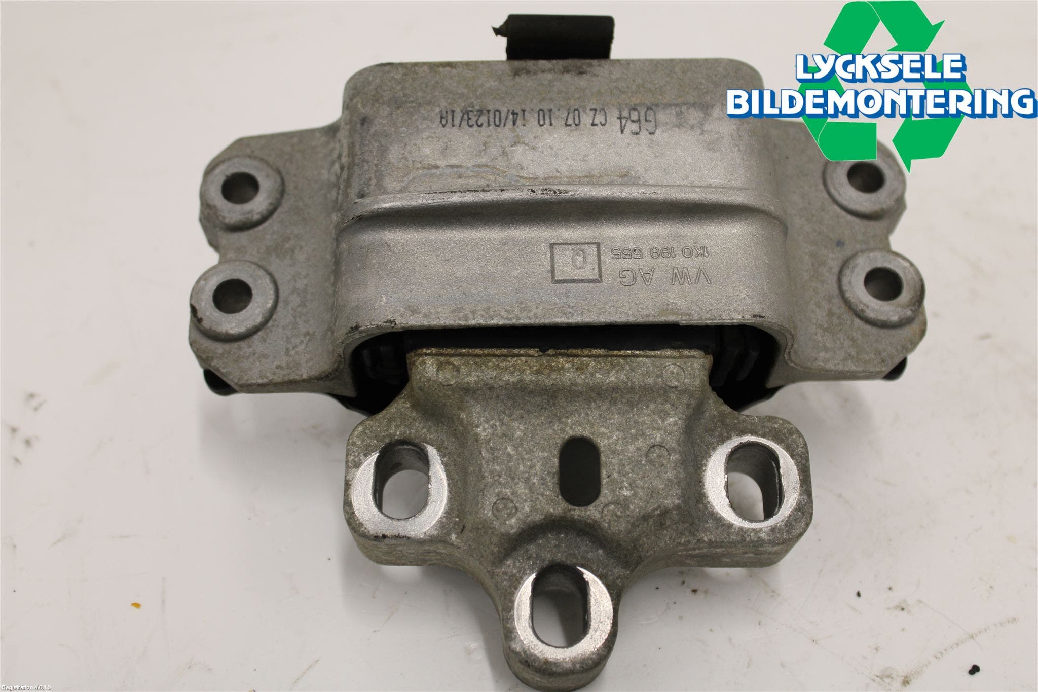 Skoda YETI Motorfäste