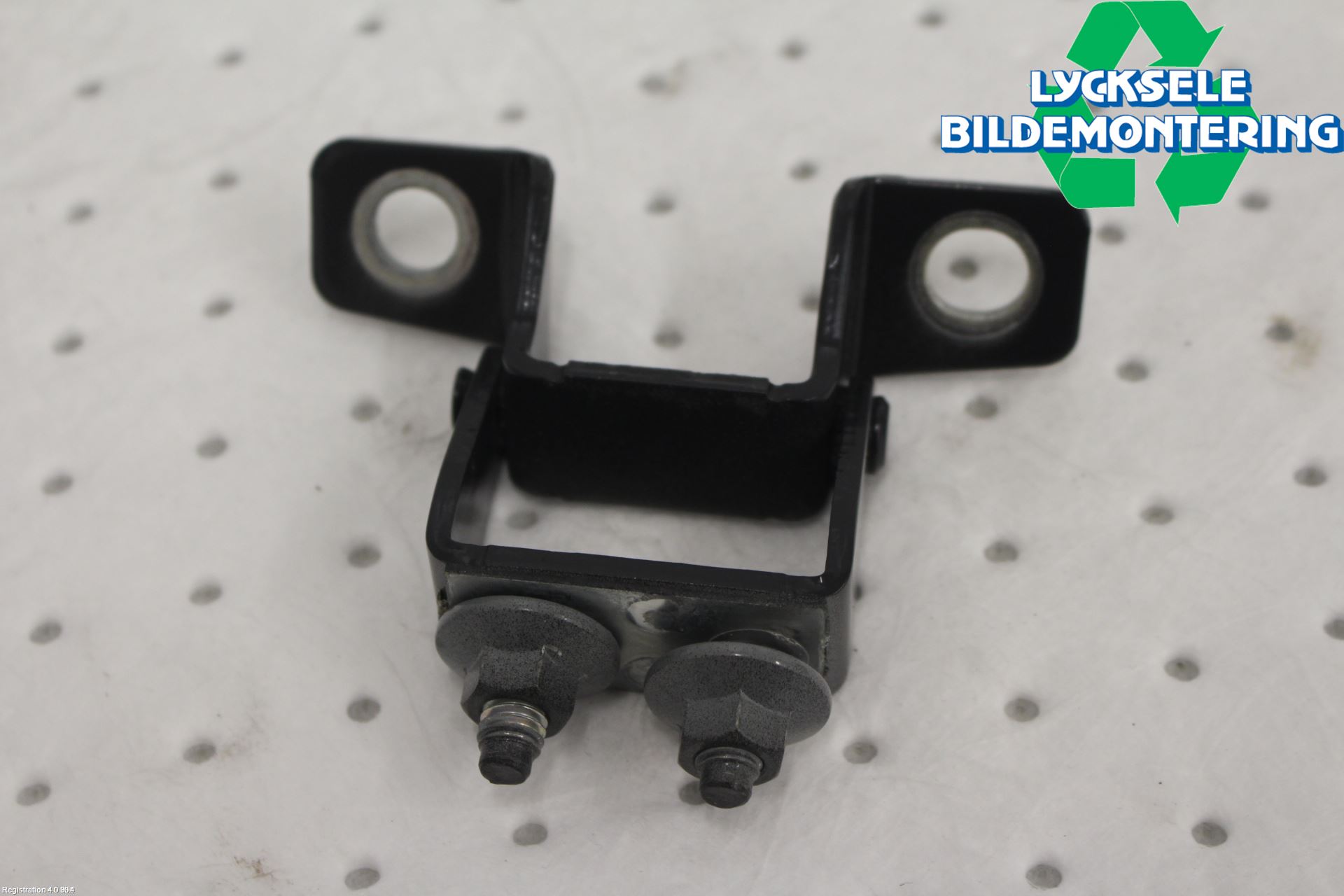 Kia CEED/CEED SW 19- Bakluckegångjärn Hö