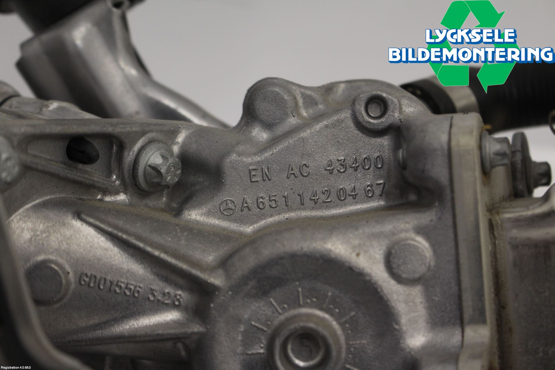 Mercedes-Benz MB C-KLASS (W205) 14-21 Avgaskylare