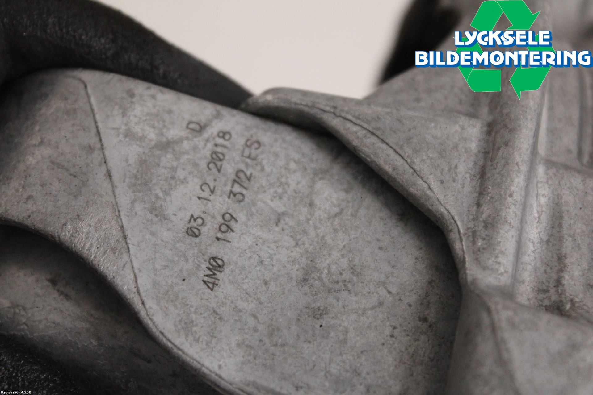 Audi A6 F2/C8 19- Motorkudde