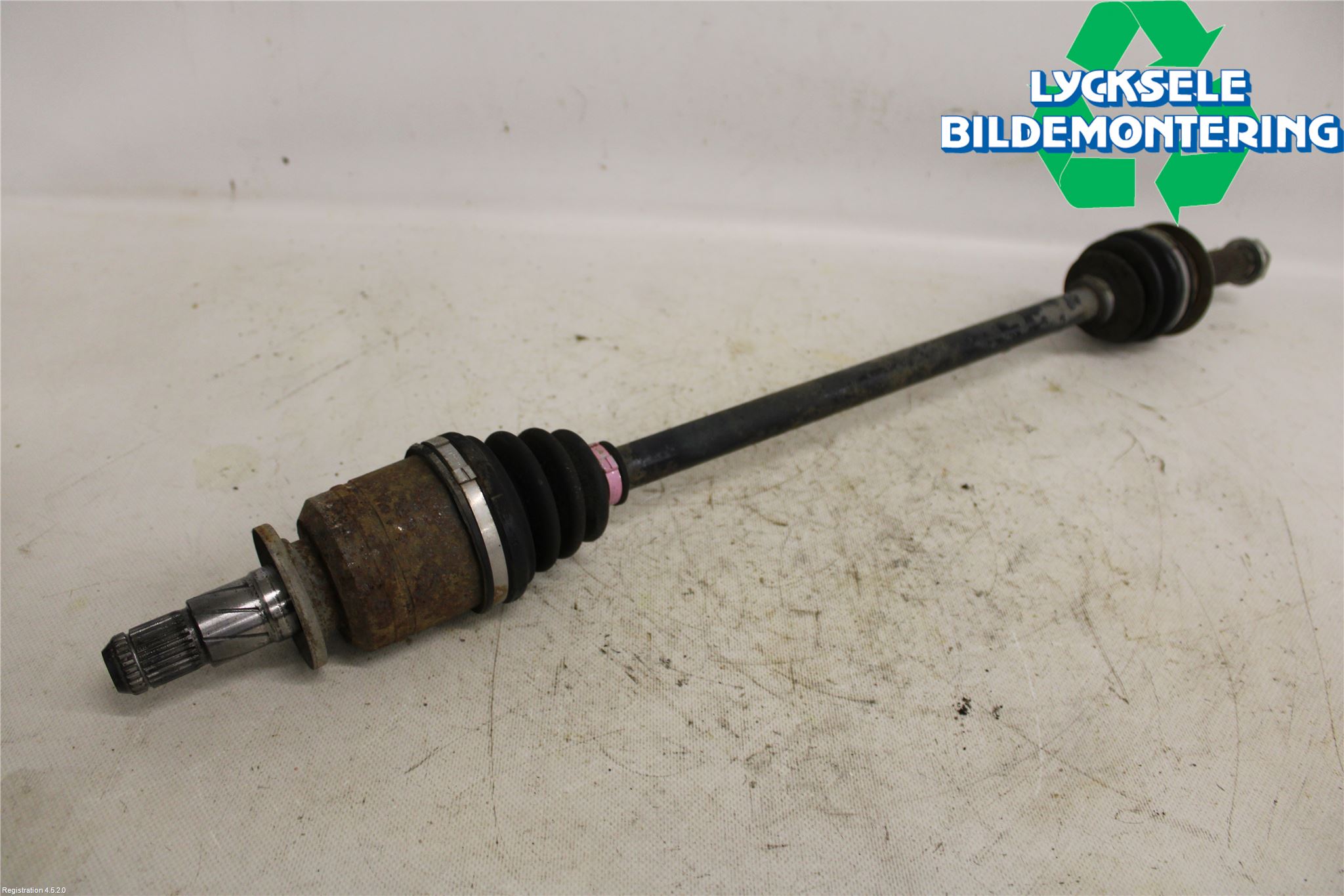 Subaru OUTBACK 10-15 Drivaxel Bak Höger