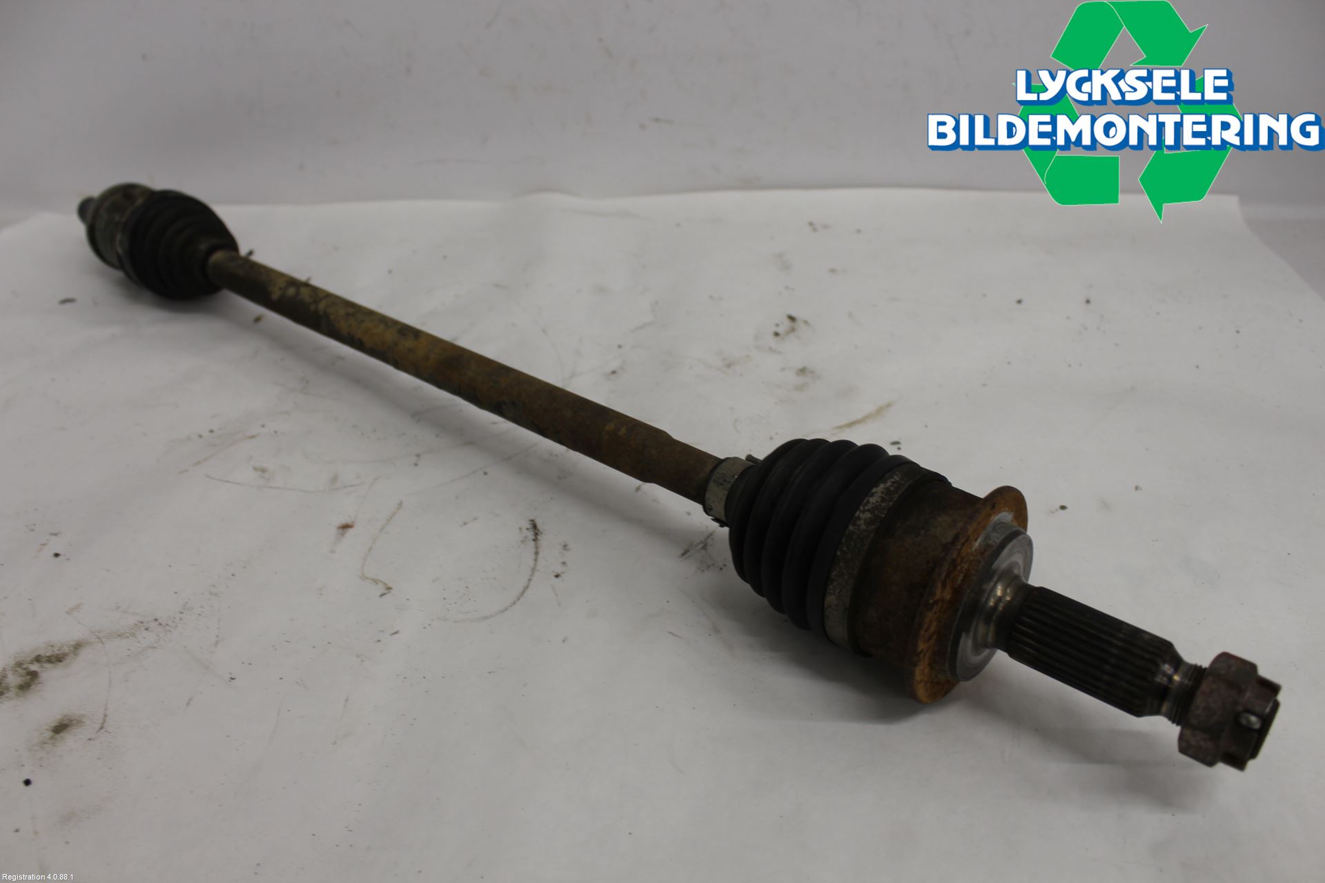 Mitsubishi OUTLANDER 07-12 Drivaxel Bak Vänster