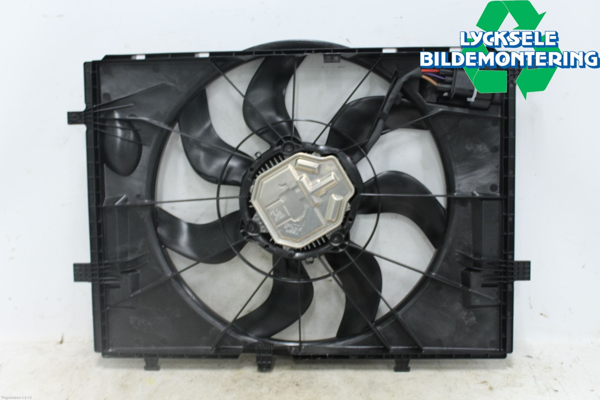 Mercedes-Benz MB C-KLASS (W205) 14-21 Kylfläkt El