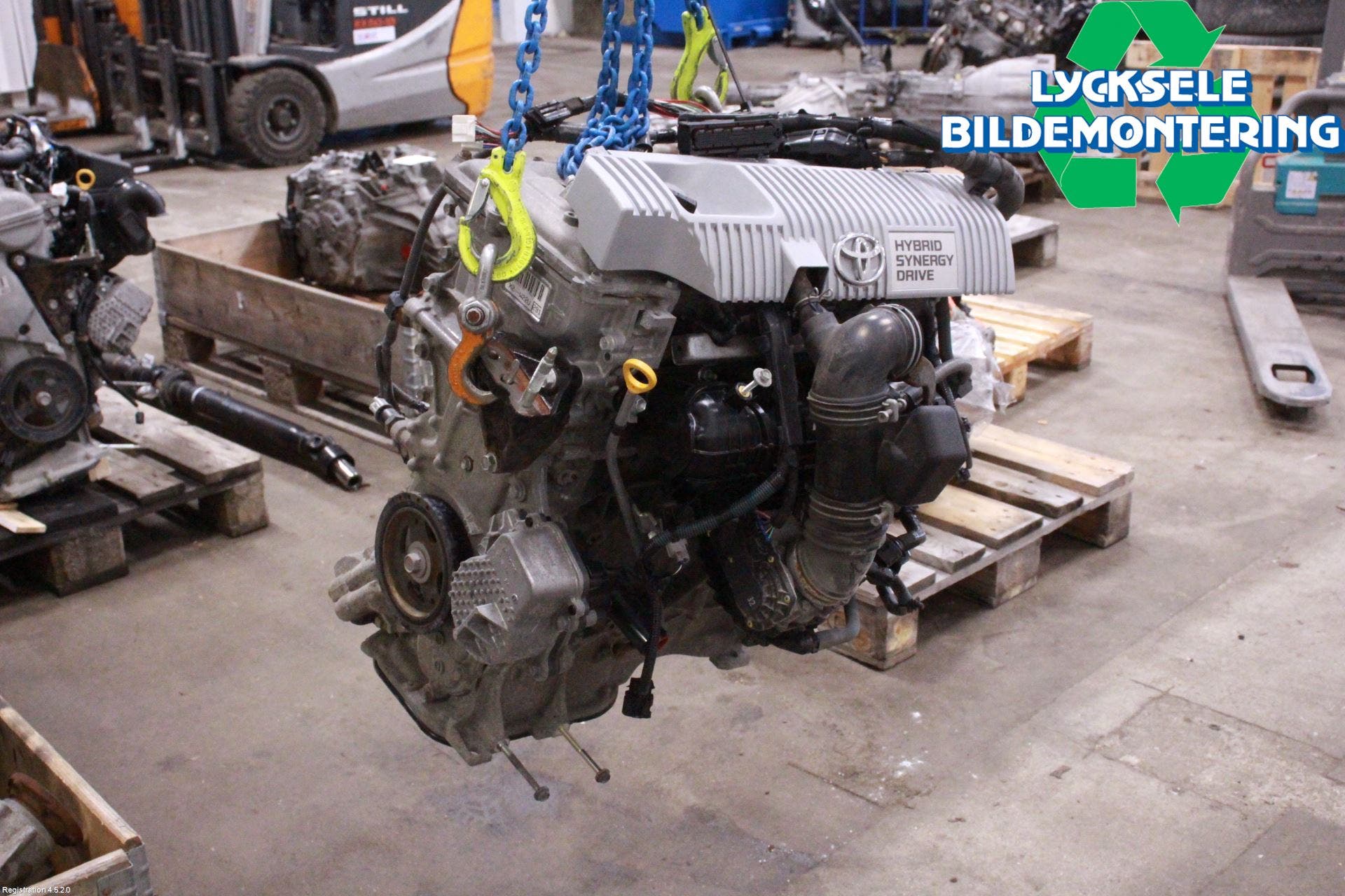 Toyota AURIS 13-19 Motor Bensin