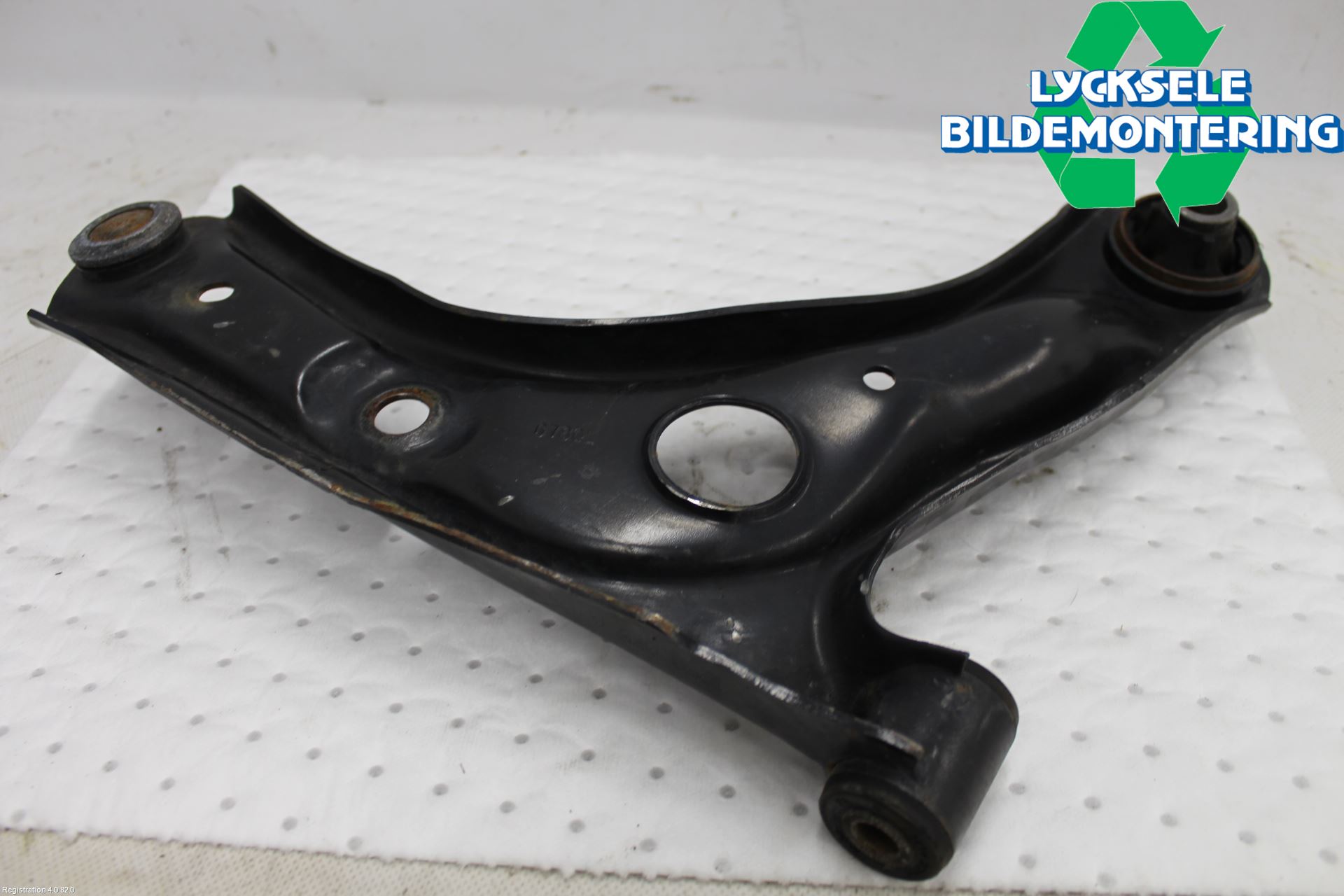 Toyota AYGO 15-21 Bärarm Fram Undre Vä