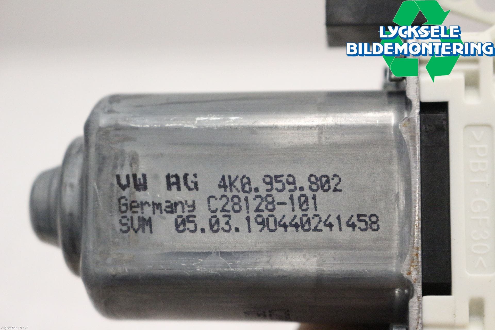 Audi A6 F2/C8 19- Fönsterhissmotor