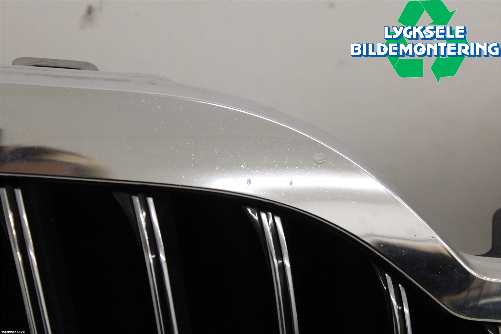 Skoda SUPERB 09-15 Grill Komp