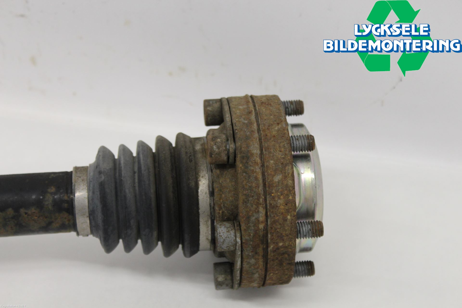 Volkswagen VW TOUAREG CR 18- Drivaxel Bak Höger