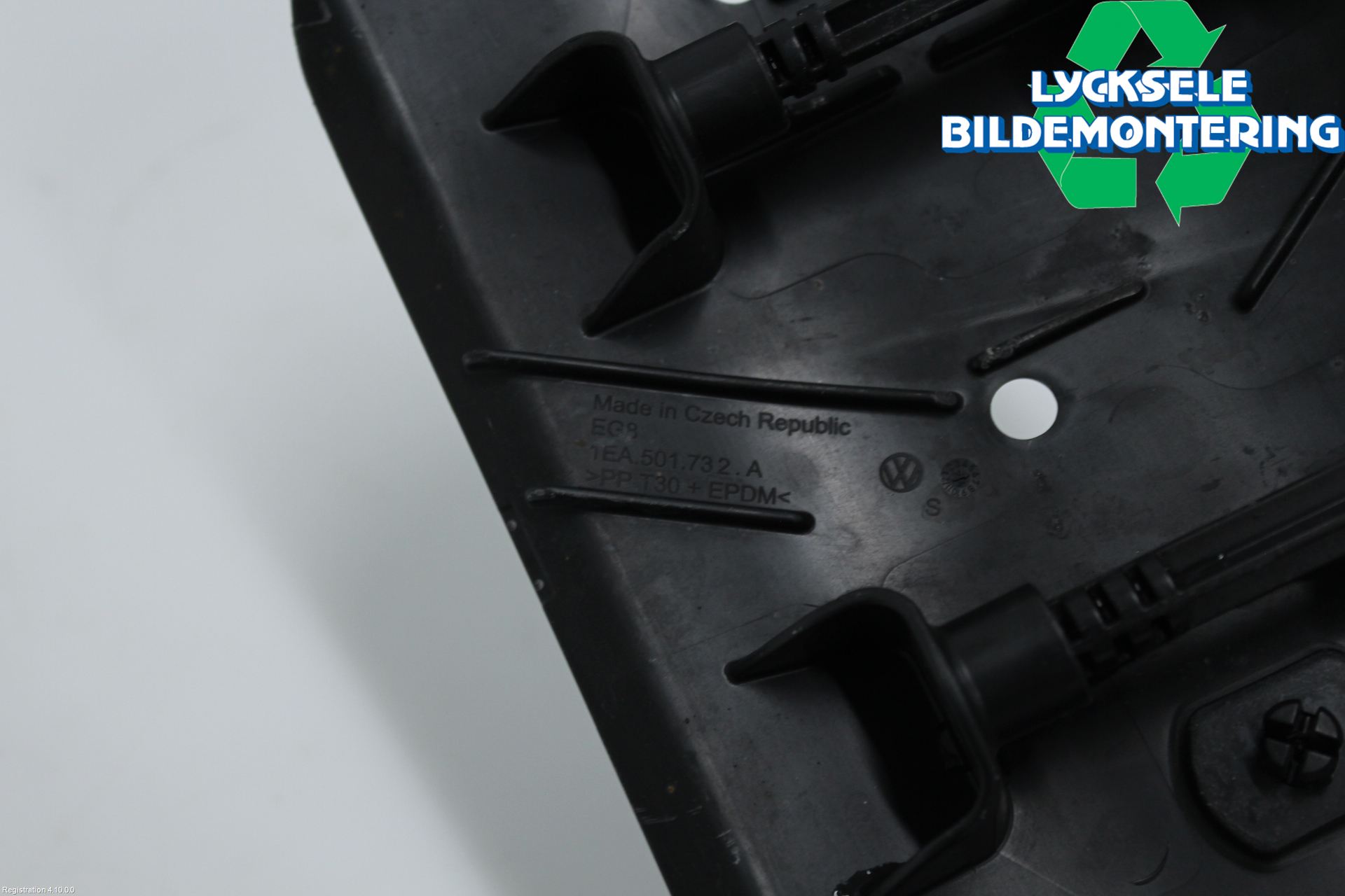 Skoda ENYAQ iV 21- Stänkskydd