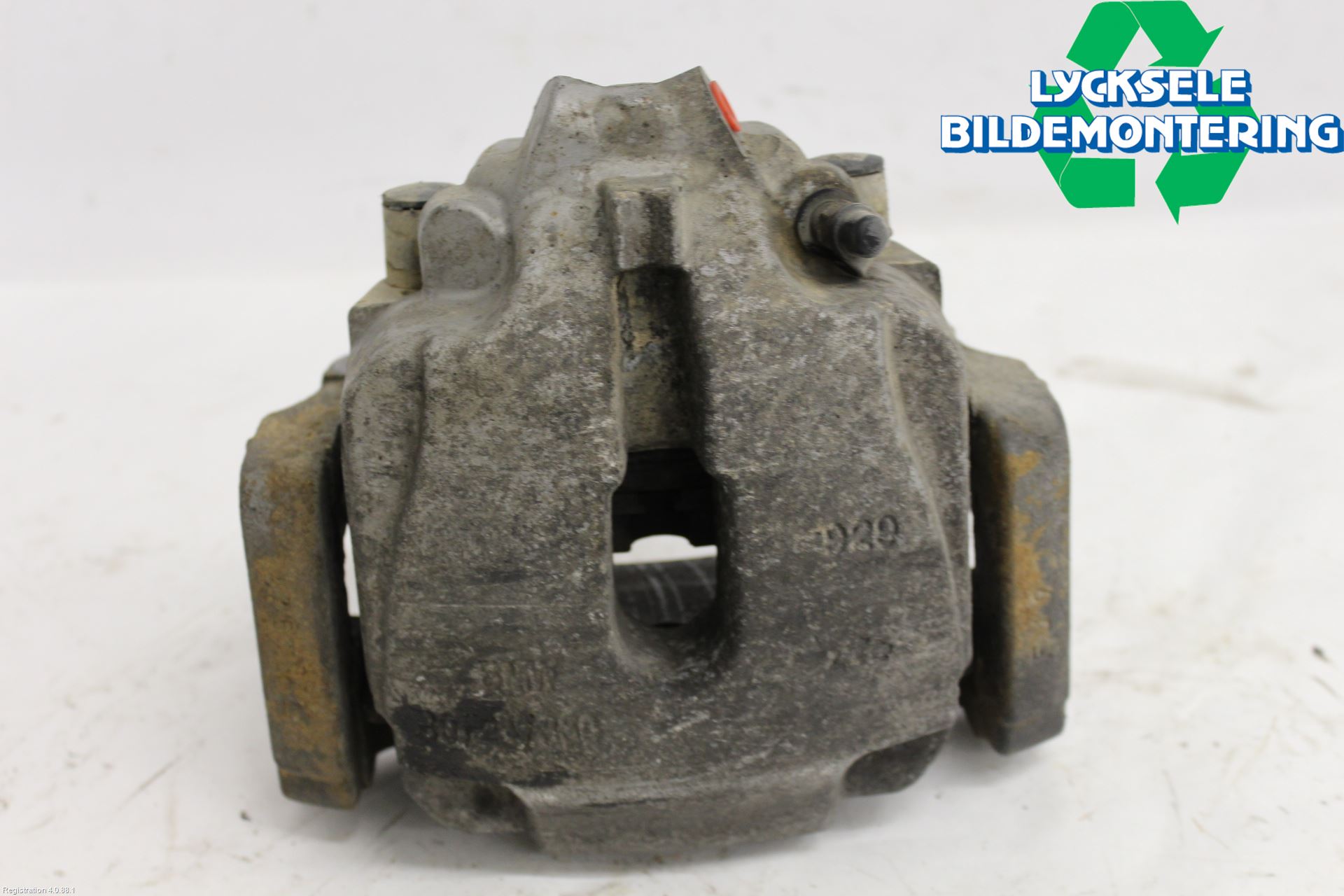 BMW 5 F10/F11/F18 09-17 Bromsok Fram Höger