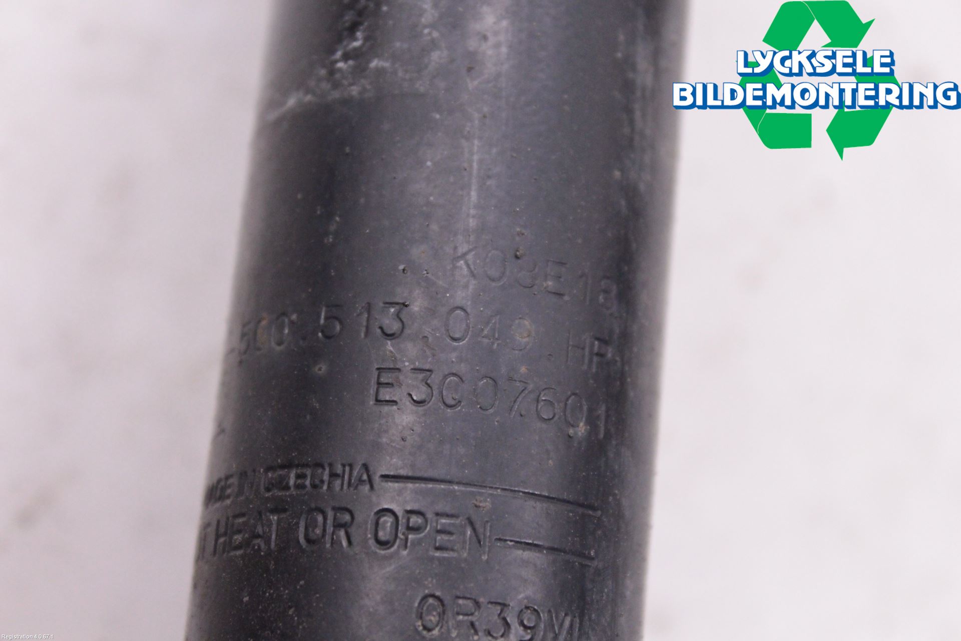 Seat ATECA 16->> Stötdämpare Bak