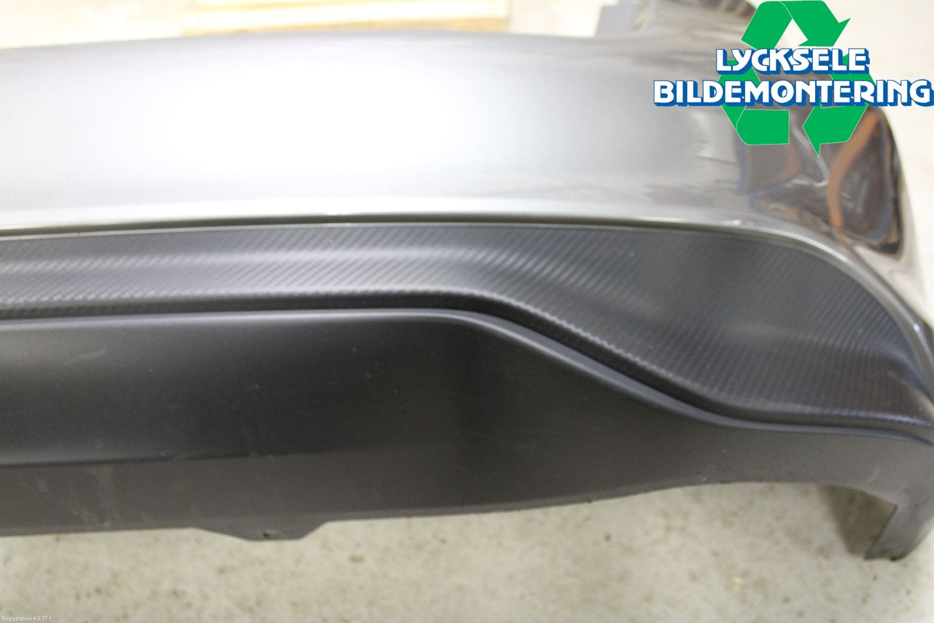Nissan PULSAR Stötfångarbeklädnad Bak