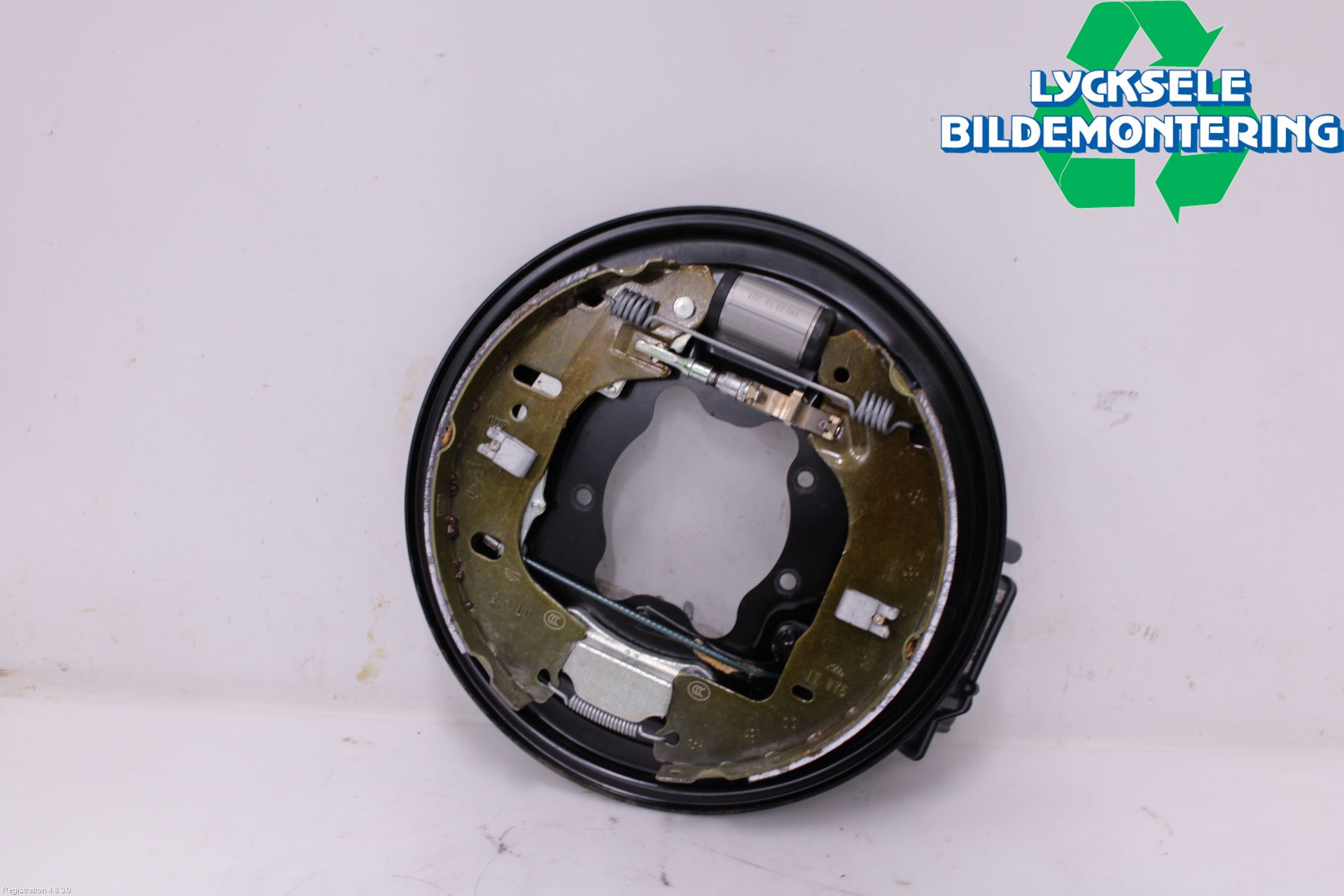 Volkswagen VW ID.4 21- Bromssköld Bak