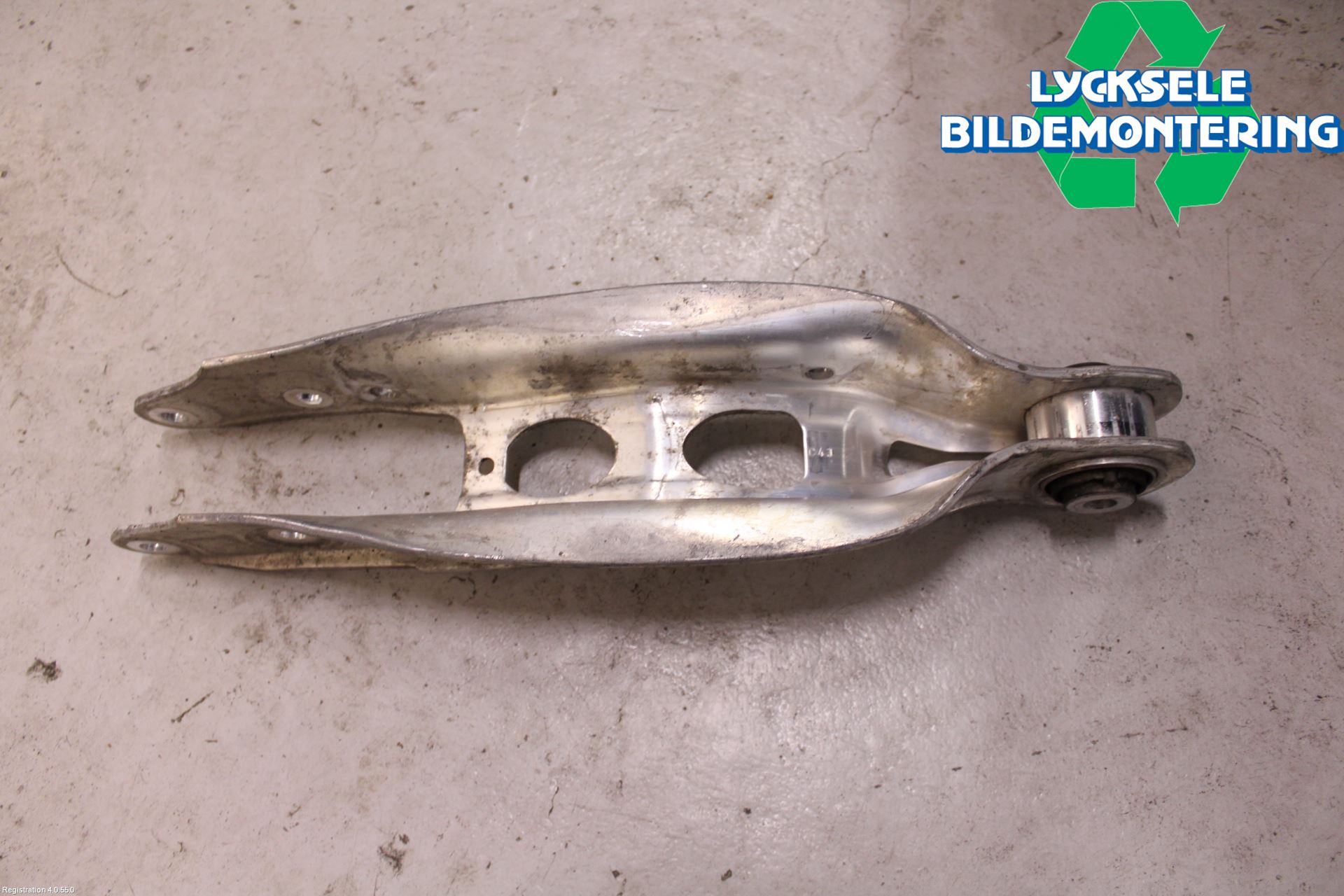 Audi A4/S4 B9 16-19 Bärarm Bak Vänster